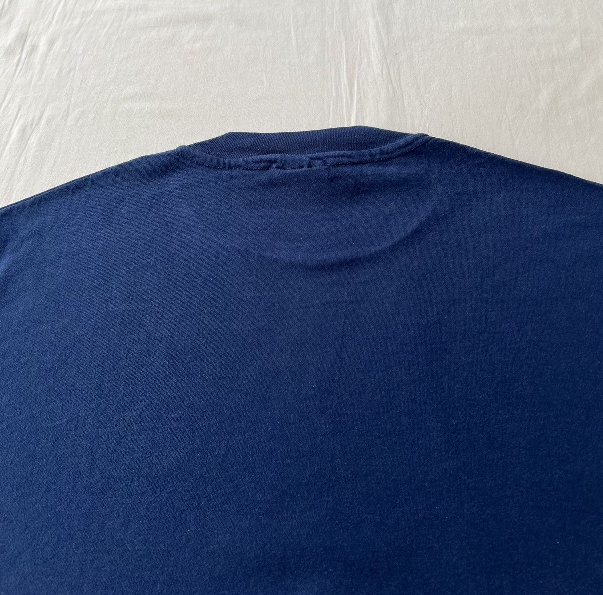 Formula 1 Vintage 90s Red Bull Sauber F1 Formula 1 Navy T-shirt Size US XL / EU 56 / 4 - 11 Thumbnail