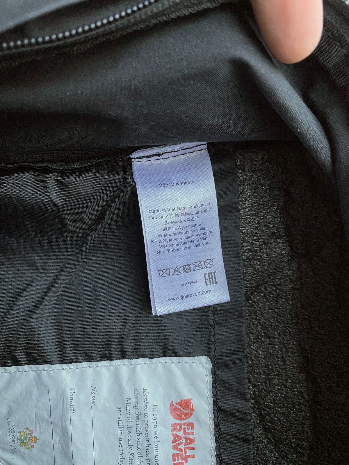 Fjallraven Fjallraven Kanken Backpack Bag Graphite Black G1000 Wax Size ONE SIZE - 19 Thumbnail