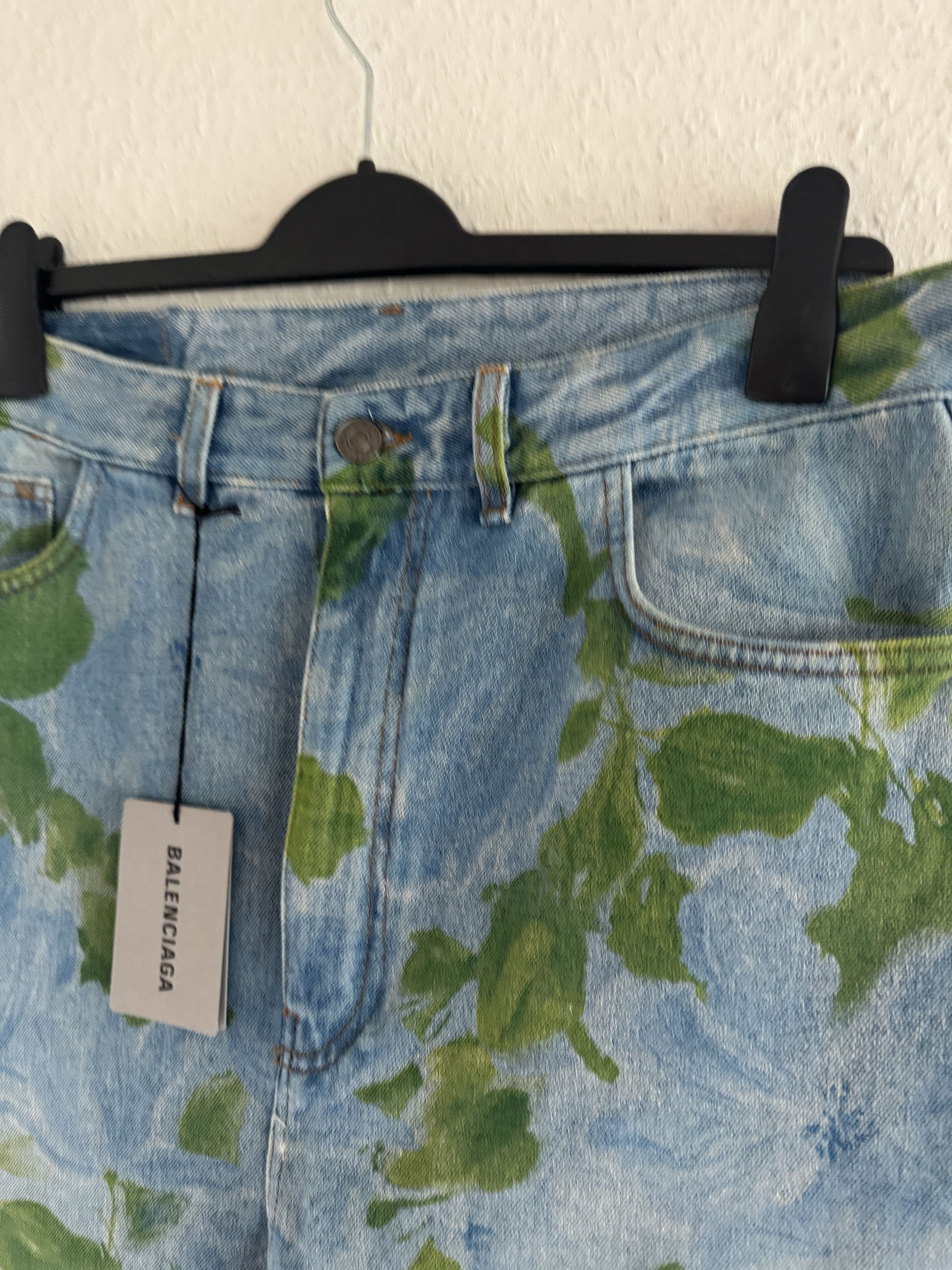 Balenciaga Oversized Earth Print Denim Jeans Size US 30 / EU 46 - 2 Thumbnail