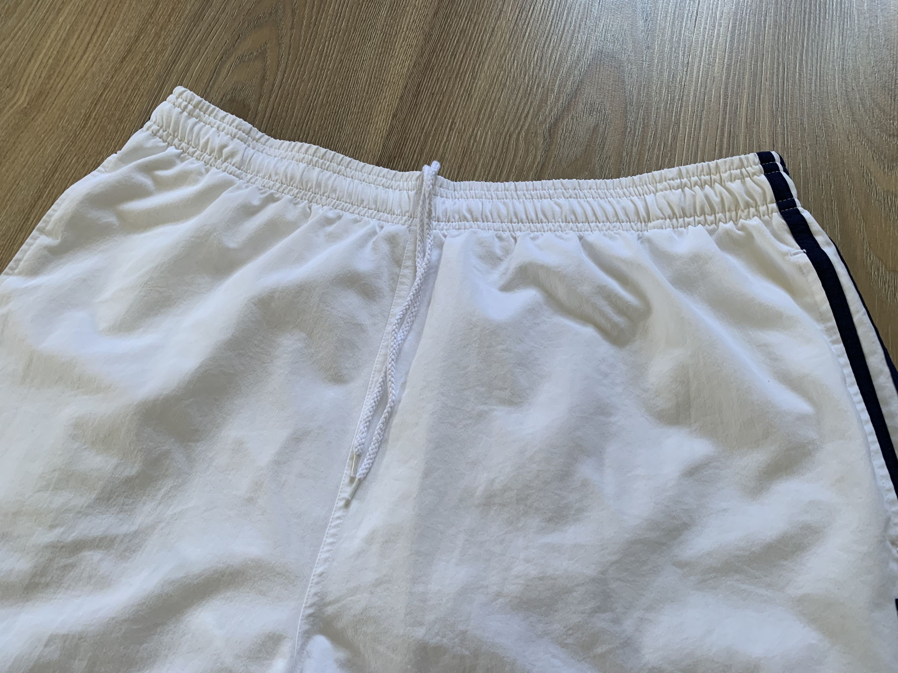 Adidas × Vintage Adidas Vintage White Sport Shorts 2000 Size US 34 / EU 50 - 4 Thumbnail