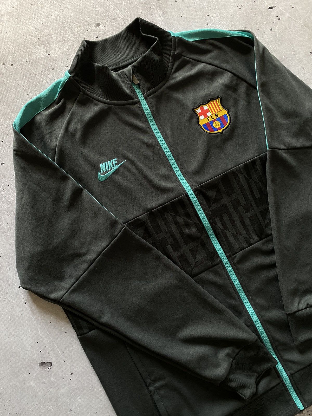 Nike × Travis Scott Travis Scott x Nike x FC Barcelona Retro Zip
