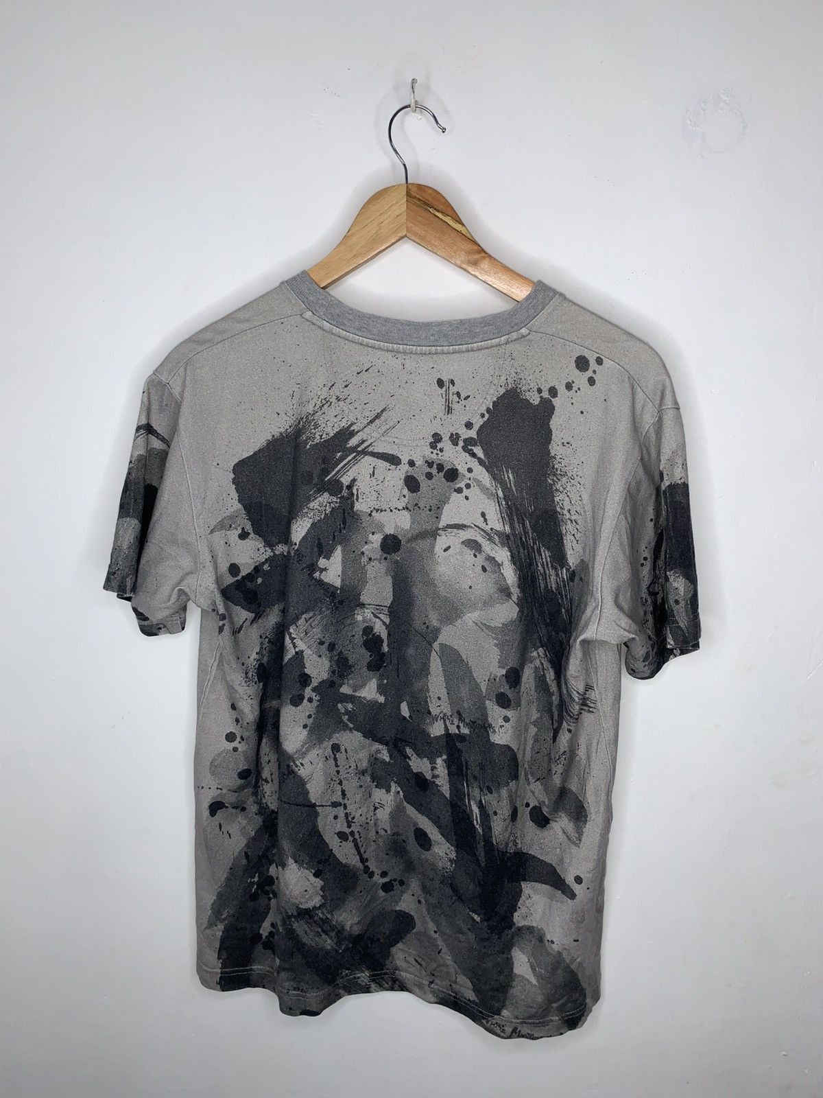 White Mountaineering White Mountaineering Printed Tshirt Size US S / EU 44-46 / 1 - 9 Thumbnail