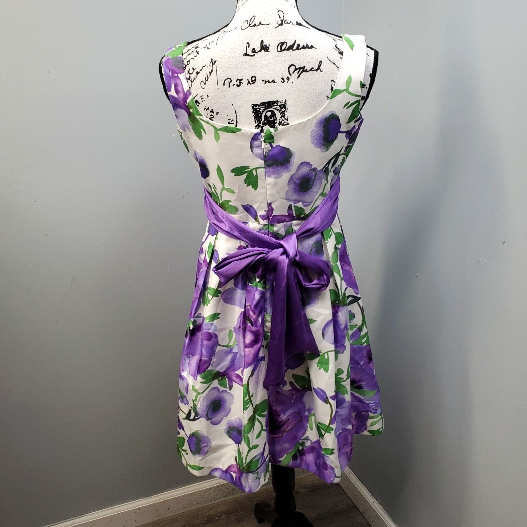 Vintage Sophia Christina Womens 4 Purple Floral Sleeveless Empire Waist Flare Dress Midi Boho Pattern Size S / US 4 / IT 40 - 2 Thumbnail