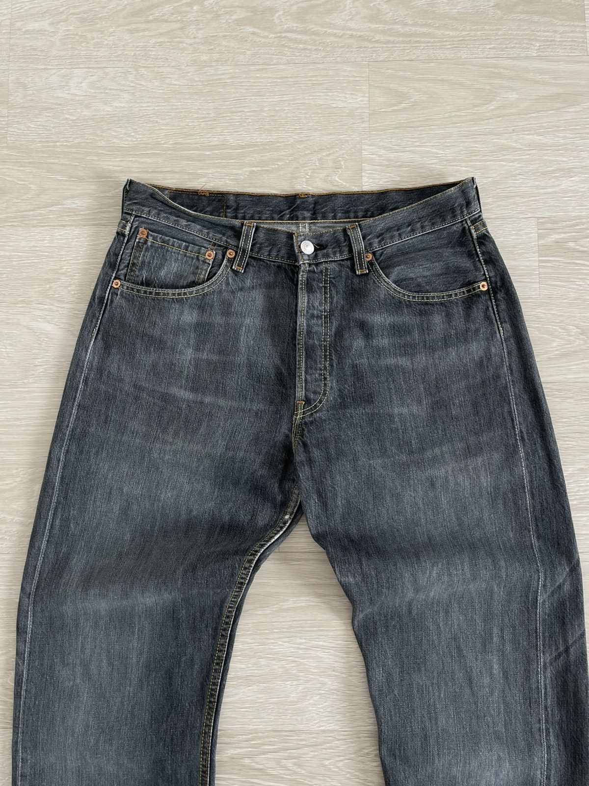 Levi's Vintage 00s Levi's 501 Gray Washed Denim Straight Jeans Size US 33 - 3 Thumbnail