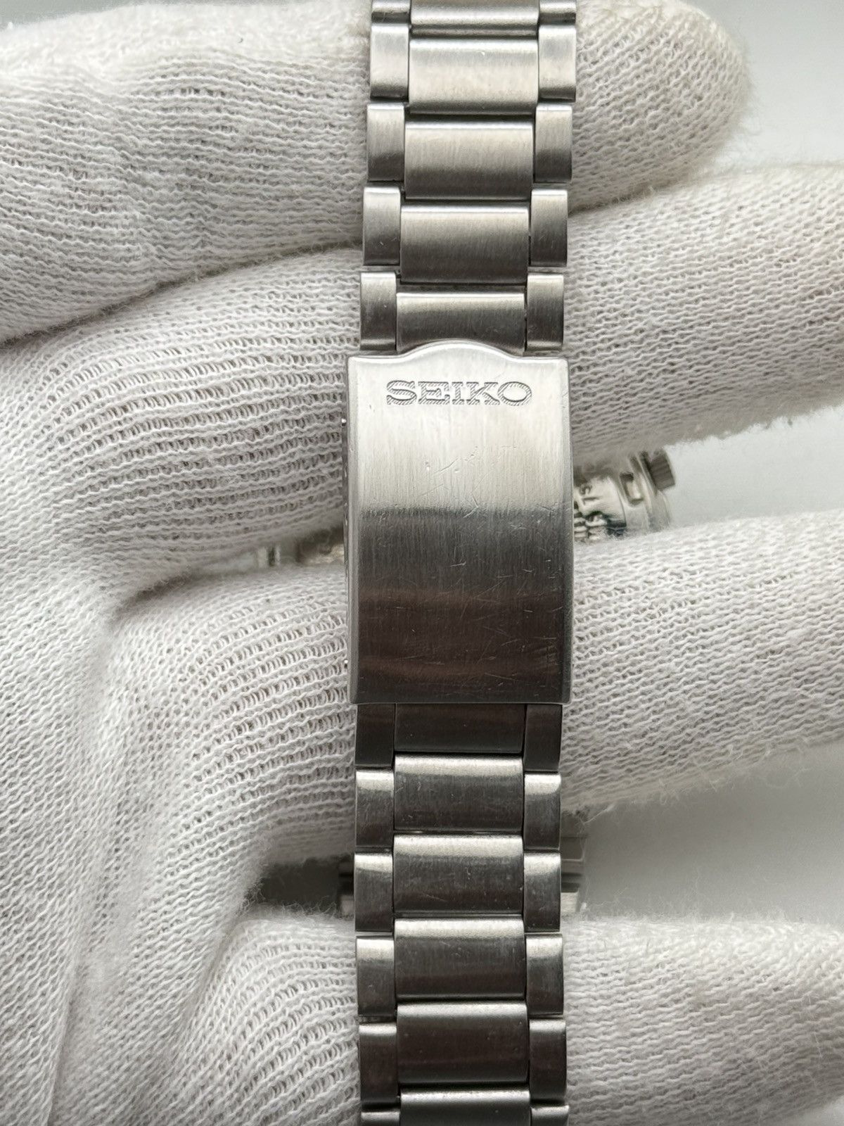 Seiko × Vintage SEIKO 5 AUTOMATIC 7S26 BLACK DIAL MEN’S WRISTWATCH Size 36 - 6 Thumbnail