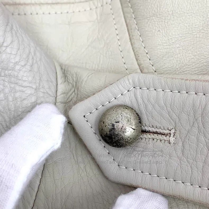 Saint Laurent Paris Saint Laurent Paris White Cow Leather Single Breasted Long Size S / US 4 / IT 40 - 8 Thumbnail