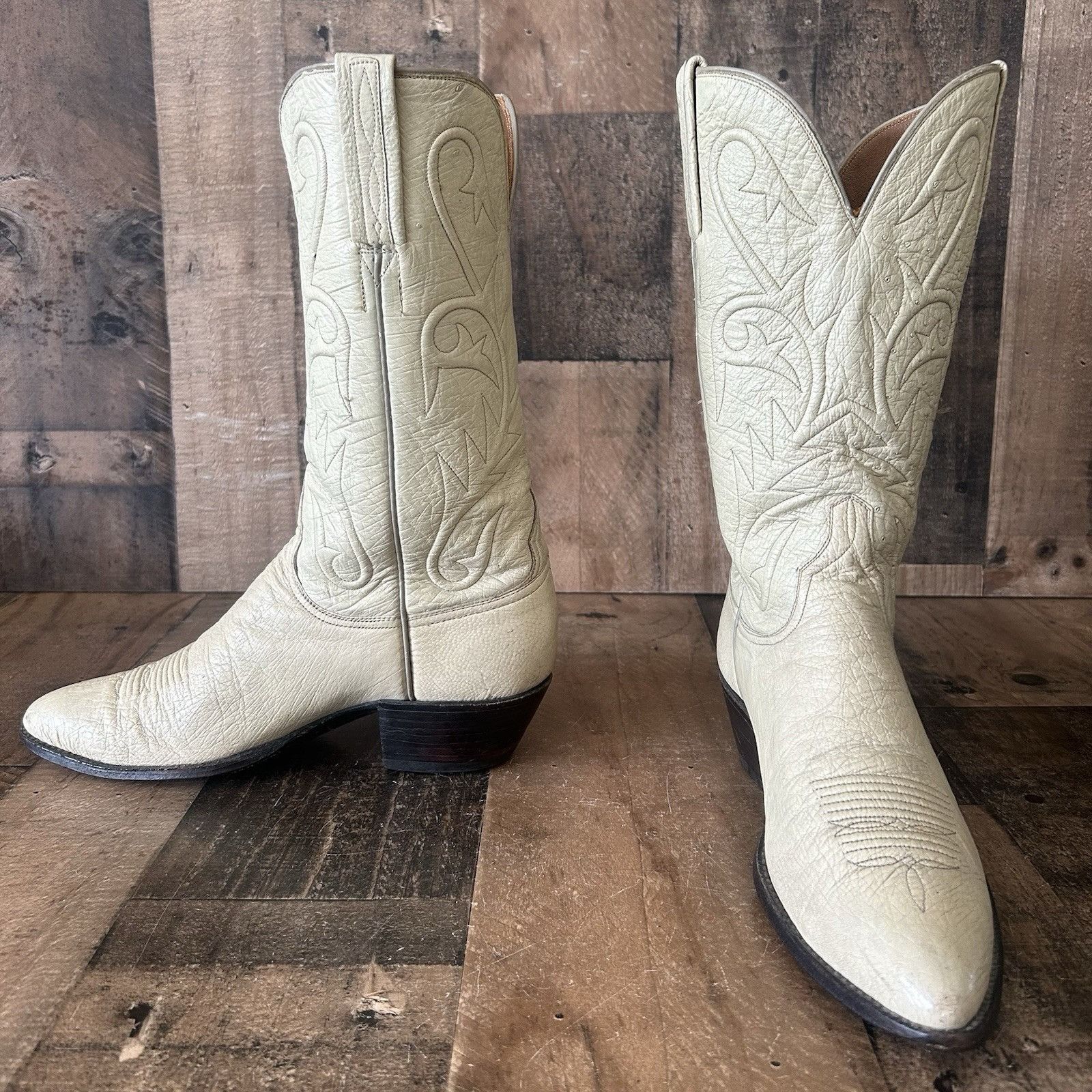 Lucchese Classics Full Ostrich Cowboy Boots Womens B