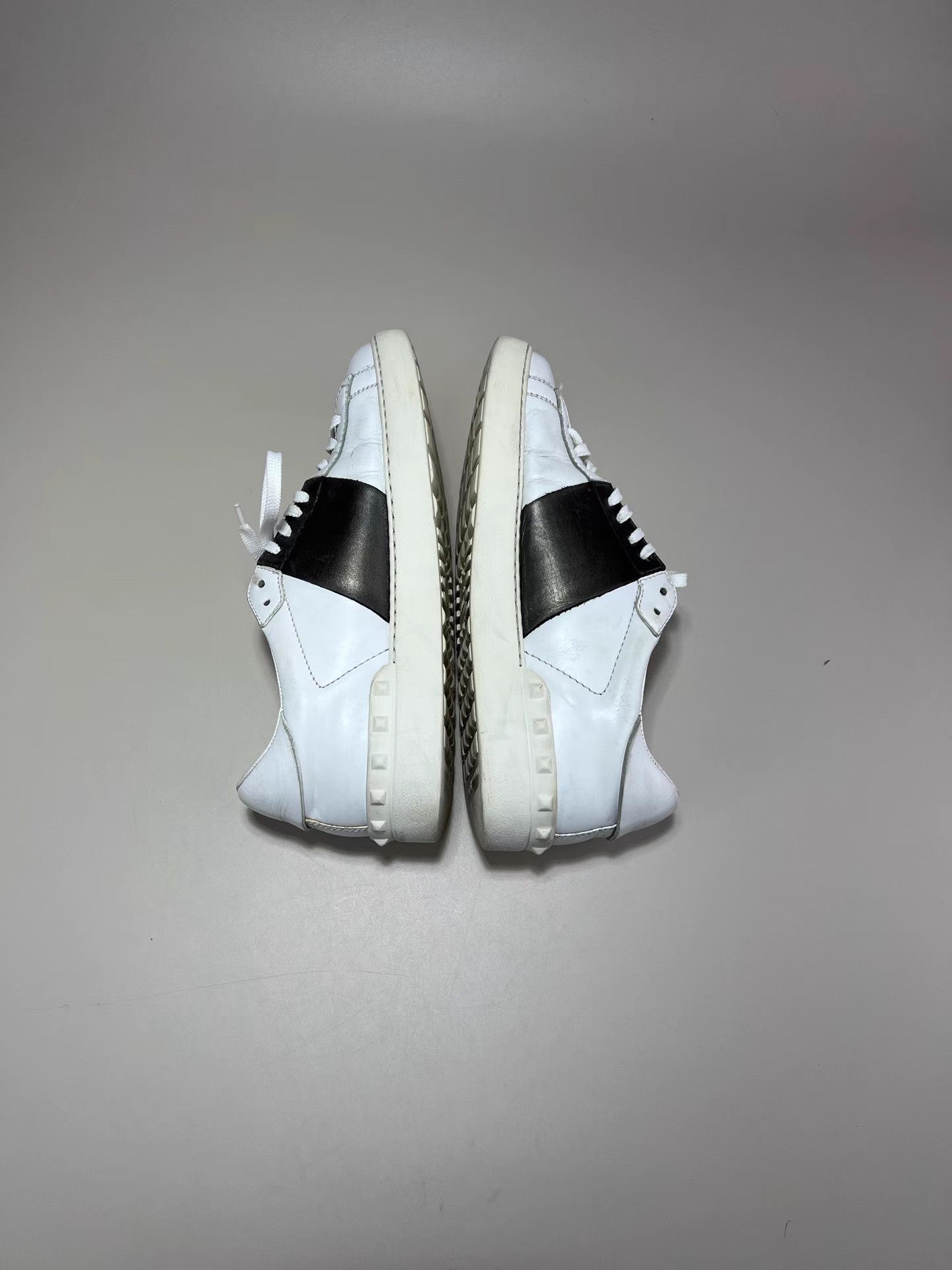 Valentino VALENTINO Color Block Low-Top Sneakers Size US 8 / EU 41 - 4 Thumbnail