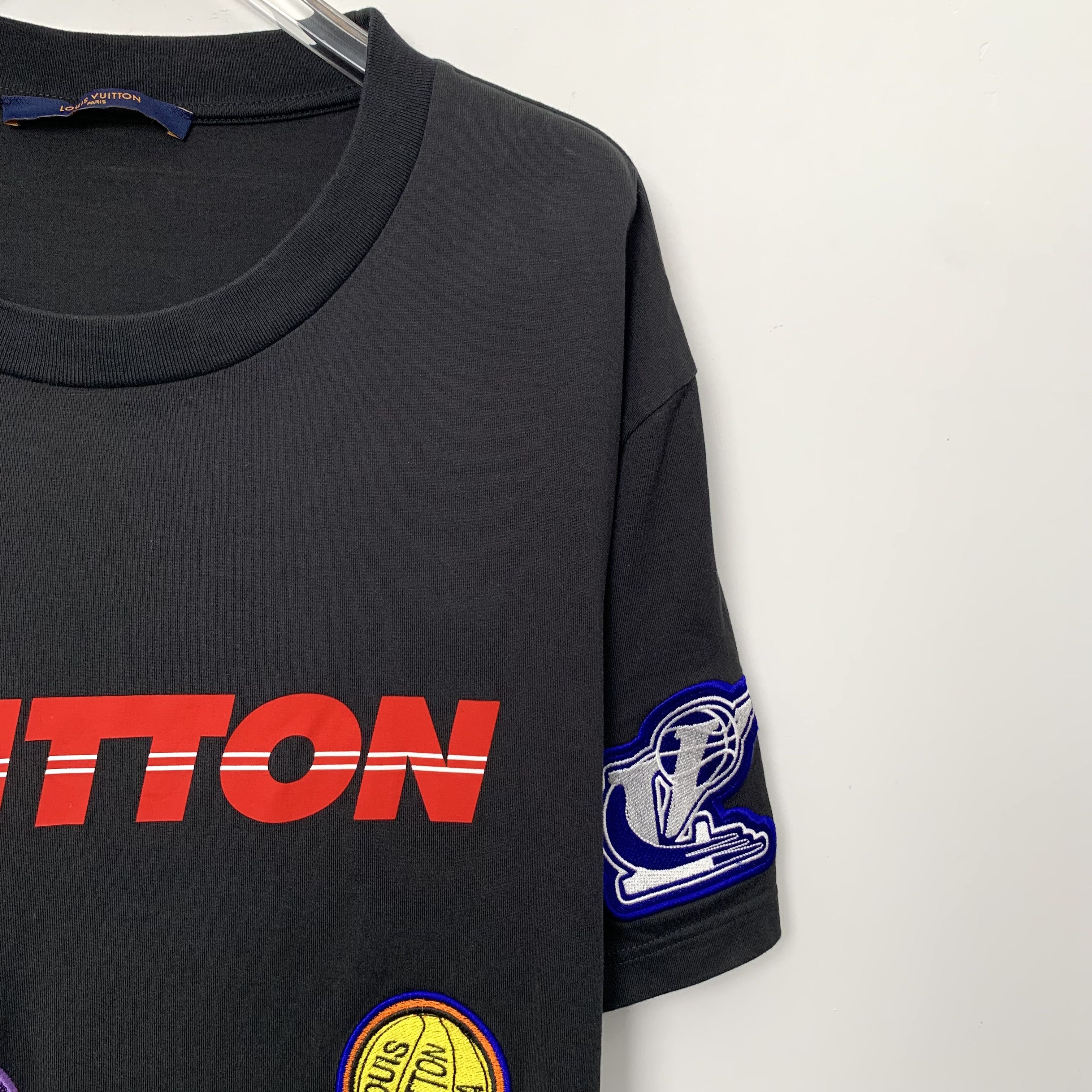 Louis Vuitton Louis Vuitton Tee – NBA Black Logo Patch Cotton (Size XXL) Size US XXL / EU 58 / 5 - 7 Thumbnail