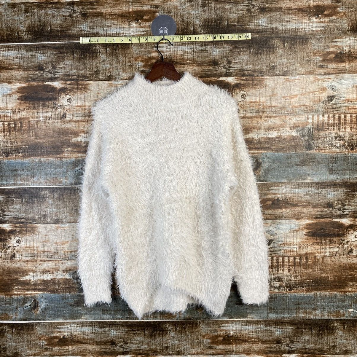 Homespun Knitwear DL GU White Mohair fur shaggy Knitwear #C1099 Size M / US 6-8 / IT 42-44 - 1 Thumbnail