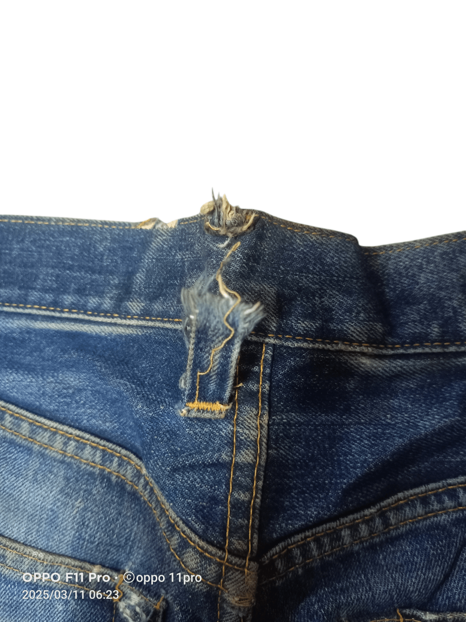 4GSELLER × Levi's Vintage Clothing Levis Vintage Clothing 551Z XX Trashed Red Selvedge Size US 30 / EU 46 - 24 Thumbnail