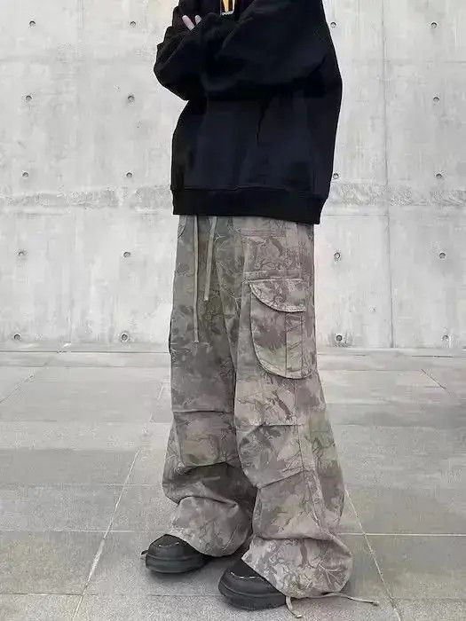Japanese Brand Camo Floral Graphic Baggy Cargo Wide Leg Pants Size US 32 / EU 48 - 2 Thumbnail