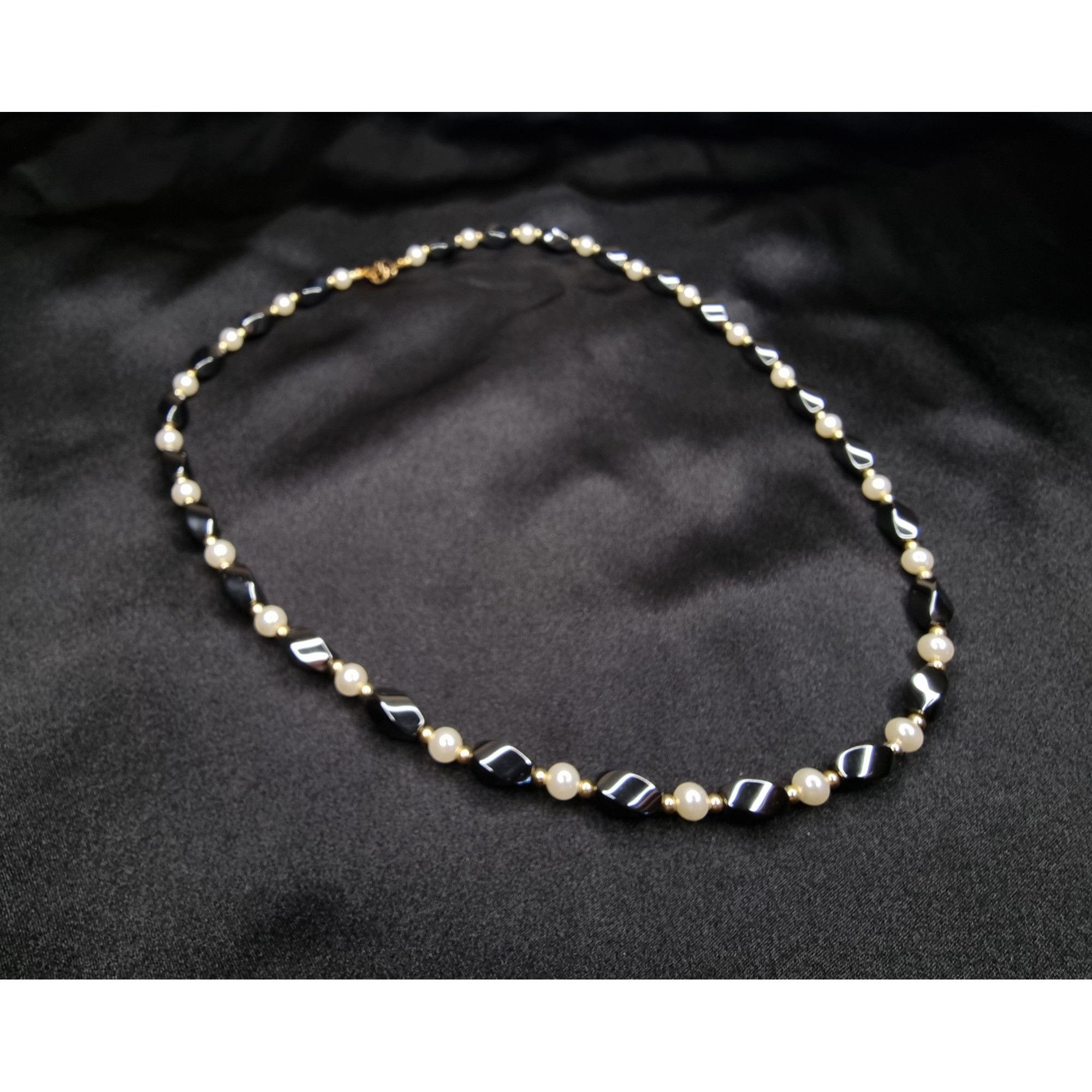Vintage Hematite & Faux Pearl Necklace With Gold-Tone Accents Size ONE SIZE - 6 Thumbnail