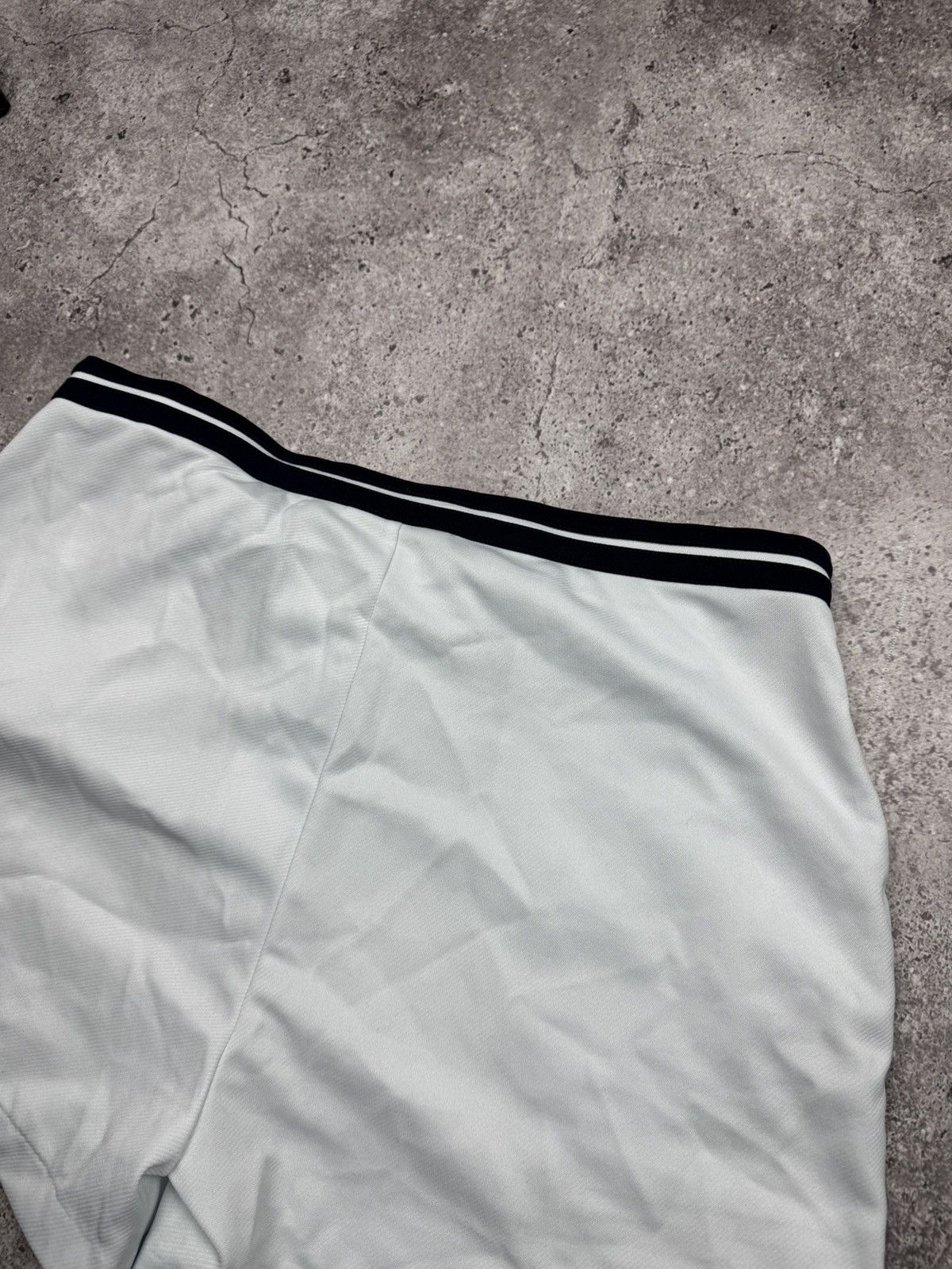 Sergio Tacchini Vintage Sergio Tacchini Y2K 90’s Tennis Shorts Roger Nadal Size US 38 / EU 54 - 9 Thumbnail