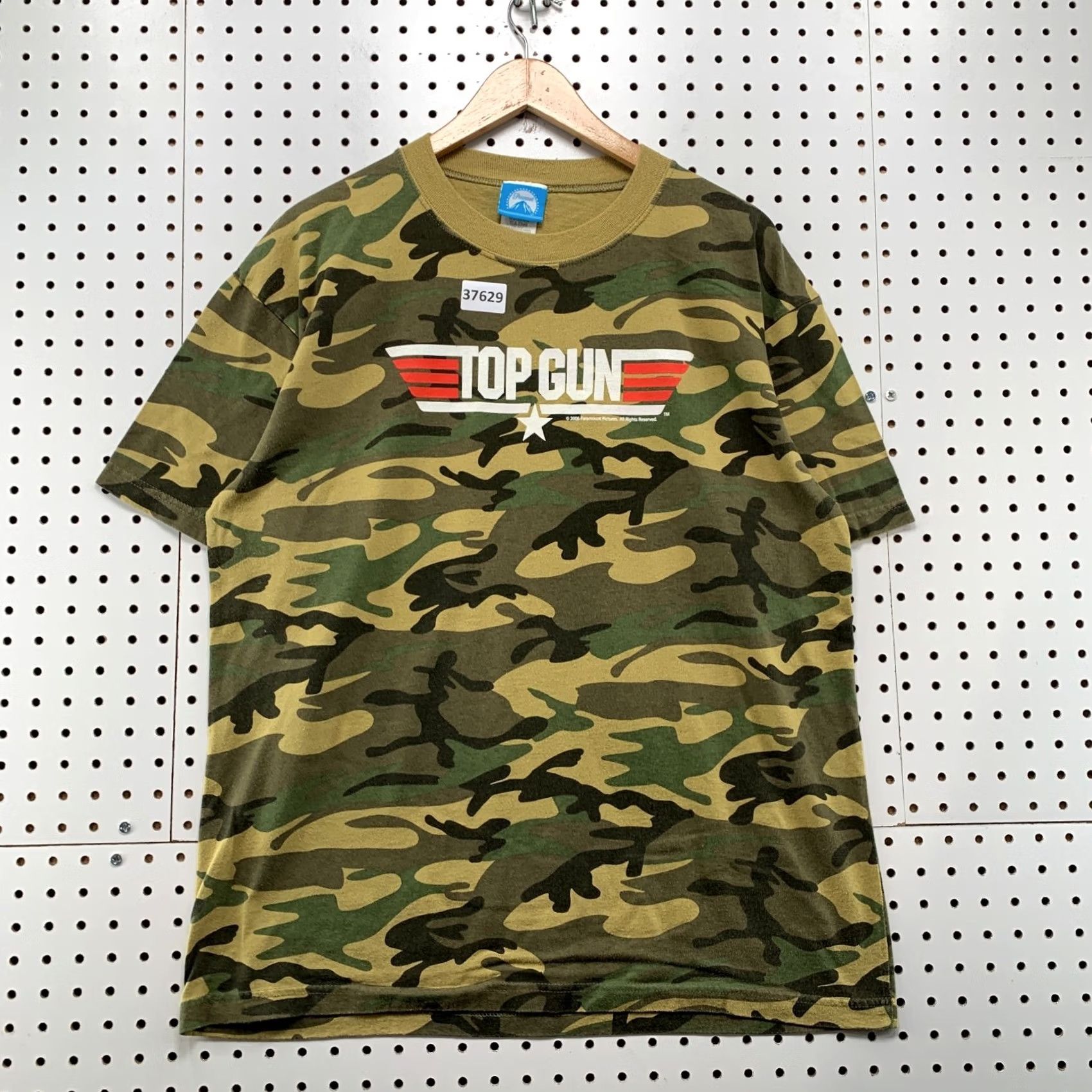 Vintage VINTAGE Paramount Top Gun Camp Shirt Mens Large Green Camouflage Movie Shirt Size US L / EU 52-54 / 3 - 2 Thumbnail