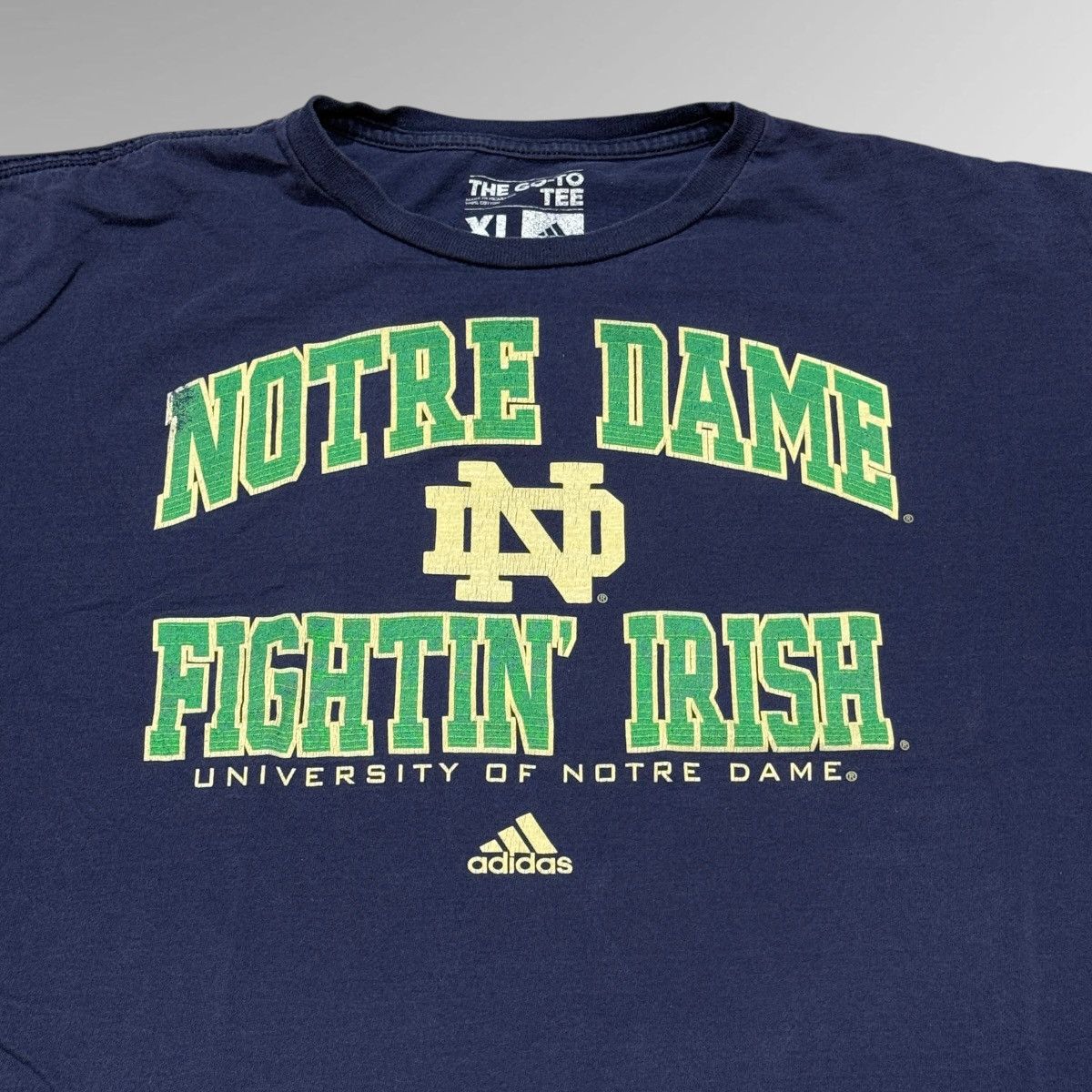 Adidas Vintage Notre Dame Fighting Irish Adidas Tee Size US XL / EU 56 / 4 - 2 Thumbnail