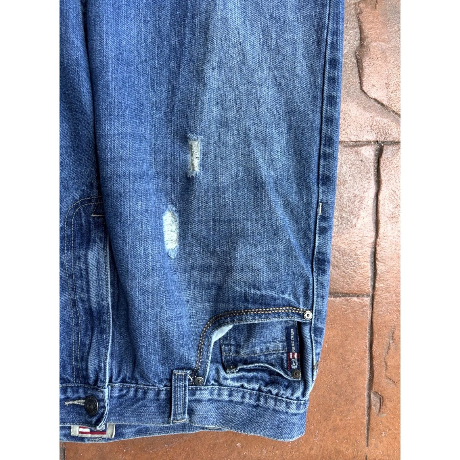 Phat Farm VINTAGE Phat Farm Jeans Y2K Baggy Skater Hip-Hop Grunge Distressed Men’s 36x34 Size US 36 / EU 52 - 4 Thumbnail