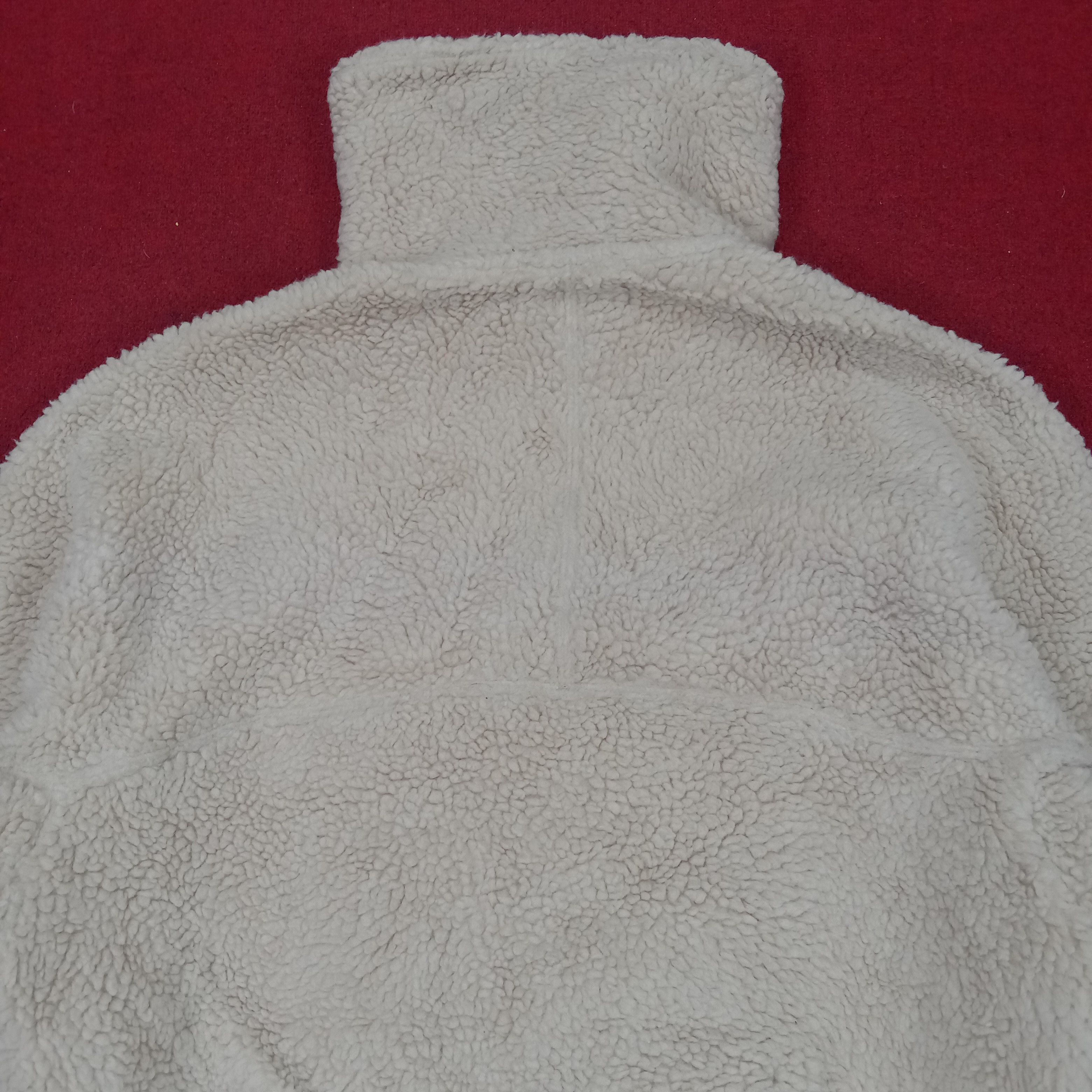 Japanese Brand × Uniqlo Uniqlo Japanese Brand Winter Streetwear Style Sherpa Jacket Size US M / EU 48-50 / 2 - 4 Thumbnail