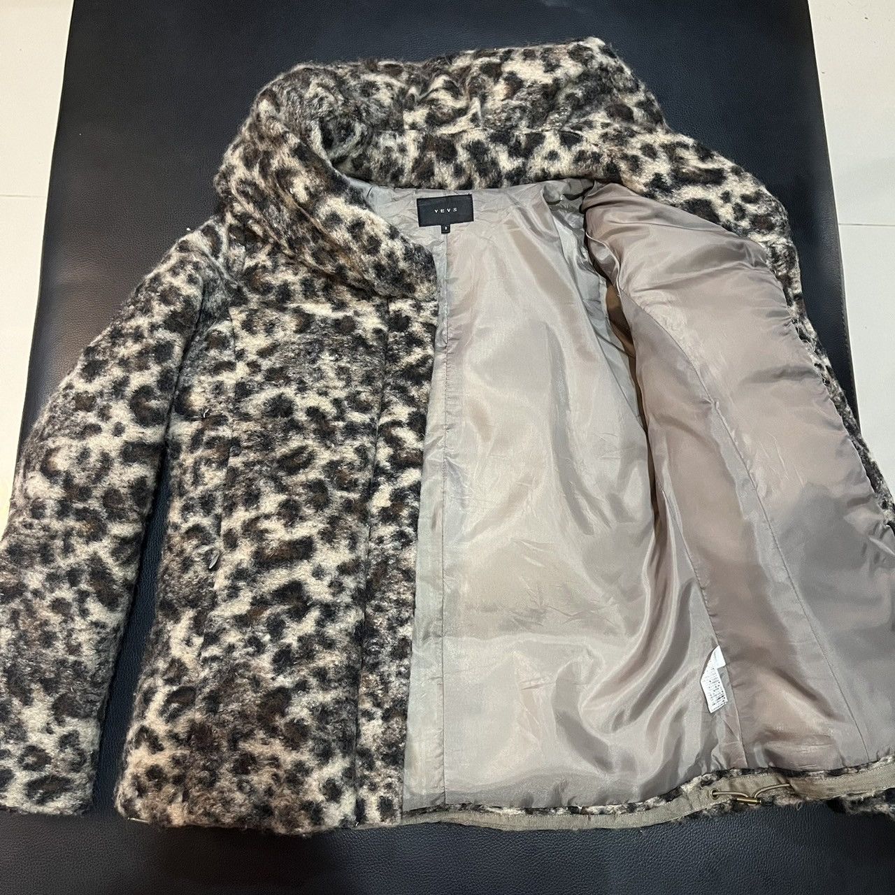 Japanese Brand yevs leopard puffer jacket If6Was9 LGB avant garde style Size S / US 4 / IT 40 - 4 Thumbnail