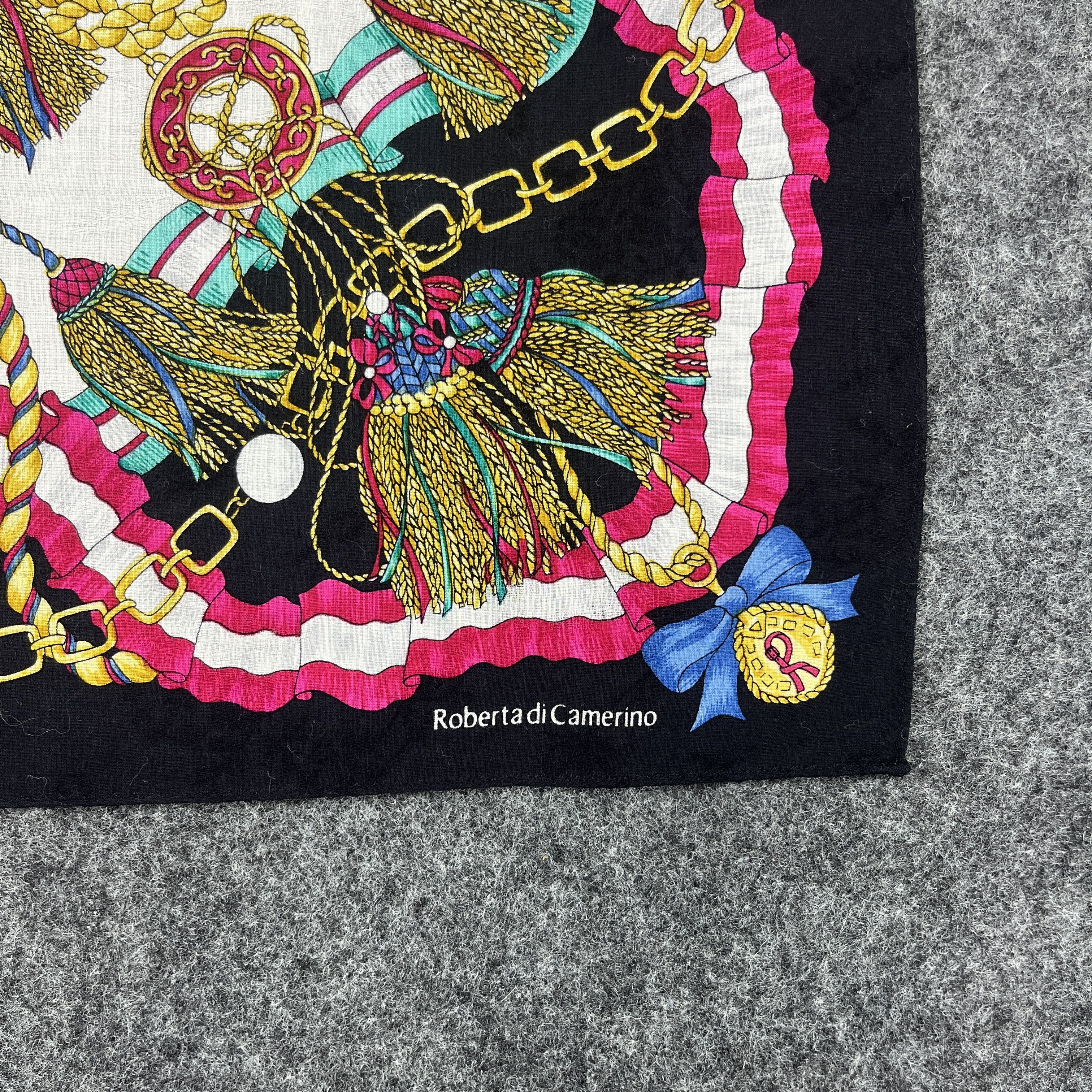 Roberta di Camerino Roberta Di Camerino Handkerchief / Neckerchief B246 Size ONE SIZE - 3 Thumbnail