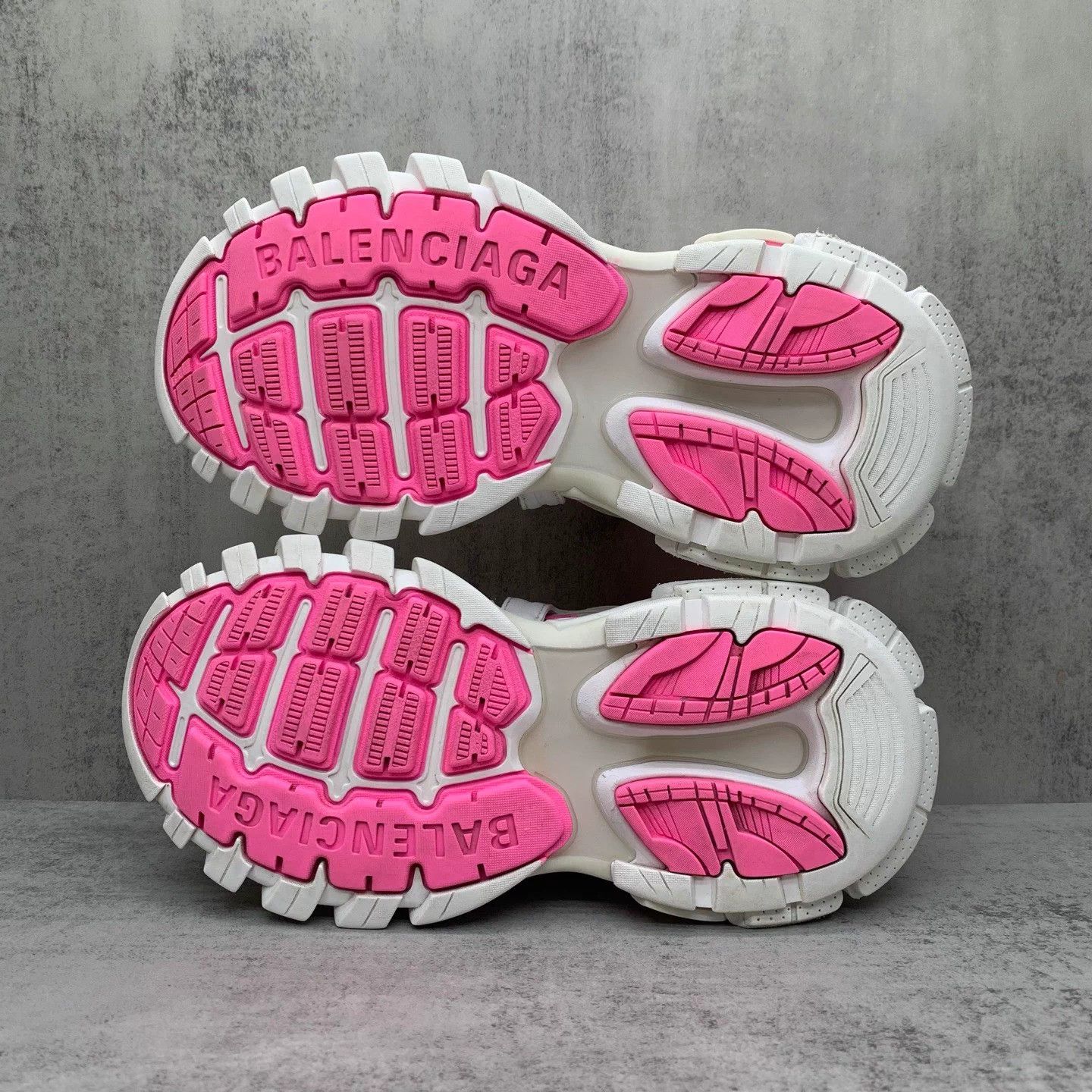Balenciaga Balenciaga Track x Adidas White/Pink 36 EU 98 New LX1261 Size US 5.5 / IT 35.5 - 7 Thumbnail