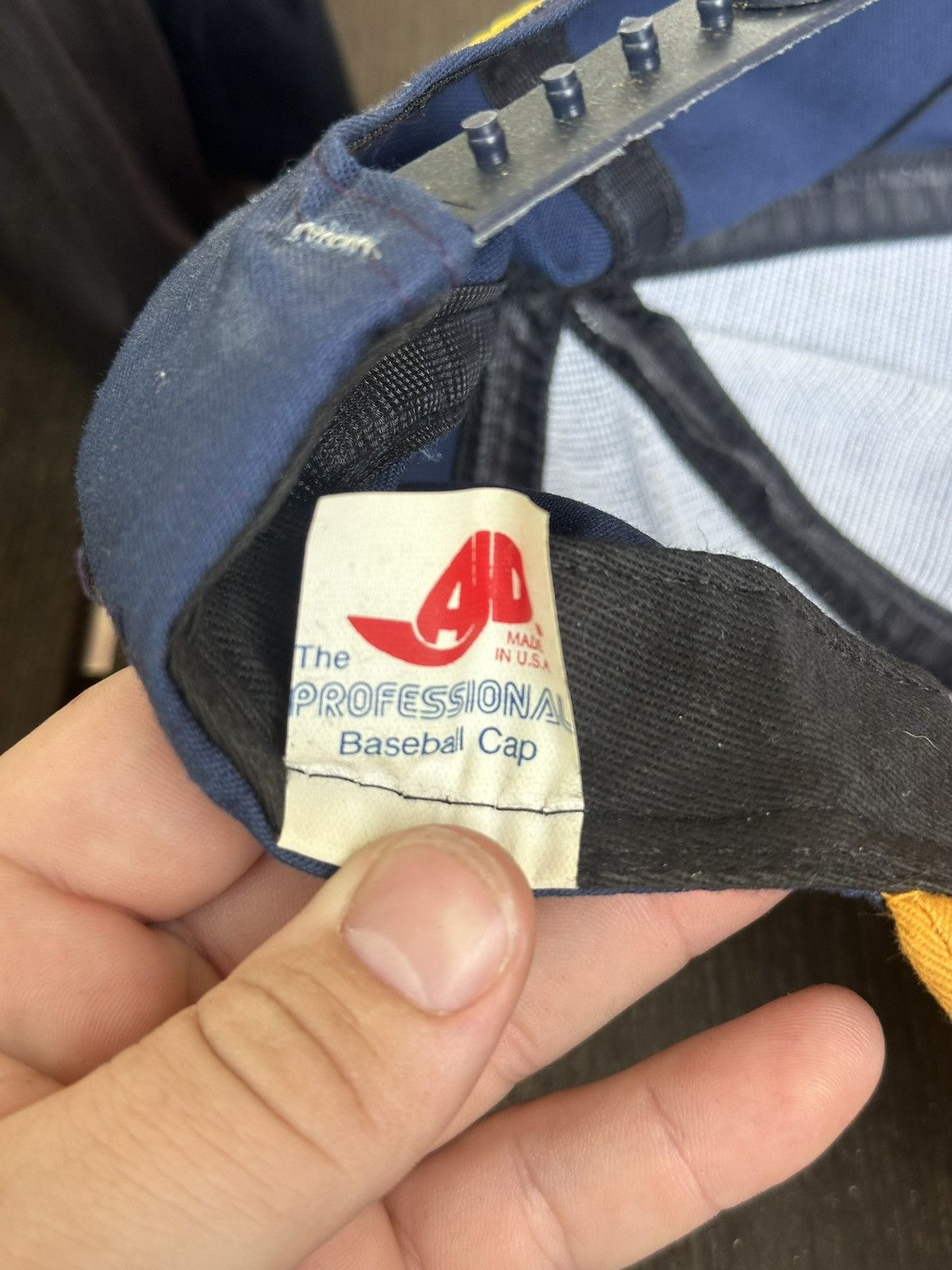 New Era 80s vintage Notre Dame hat Size ONE SIZE - 4 Thumbnail