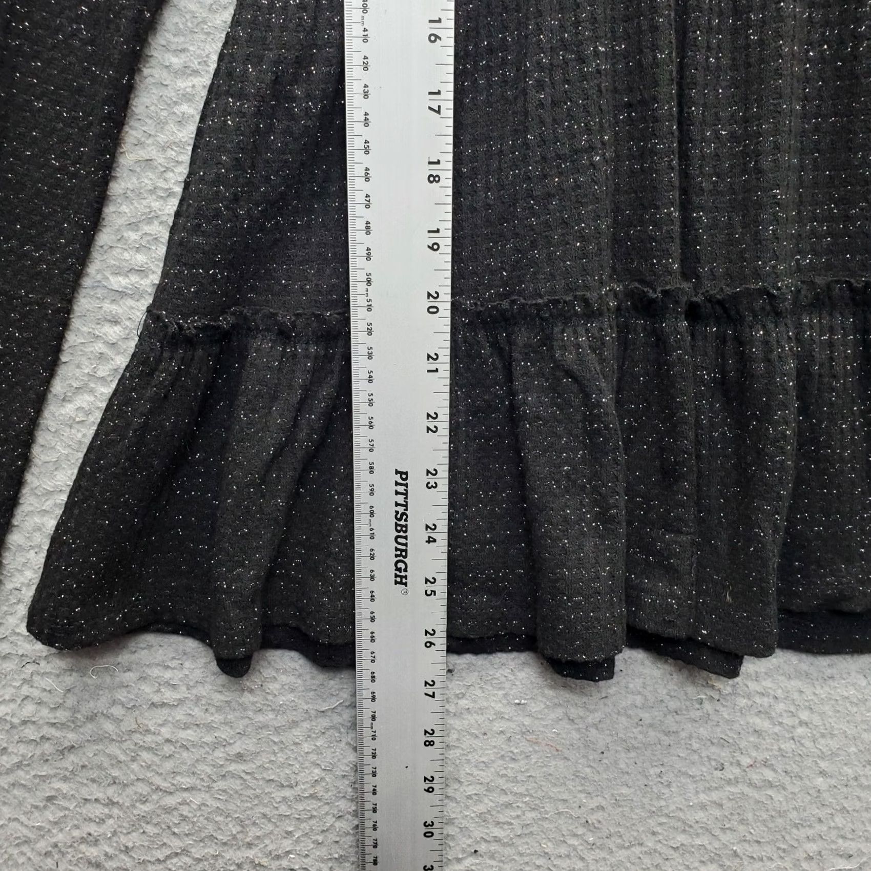 Vintage LC Lauren Conrad Blouse Womens M Black Metallic Tiered Hem Knitted Turtleneck Shirt Y2K Style Size M / US 6-8 / IT 42-44 - 3 Thumbnail