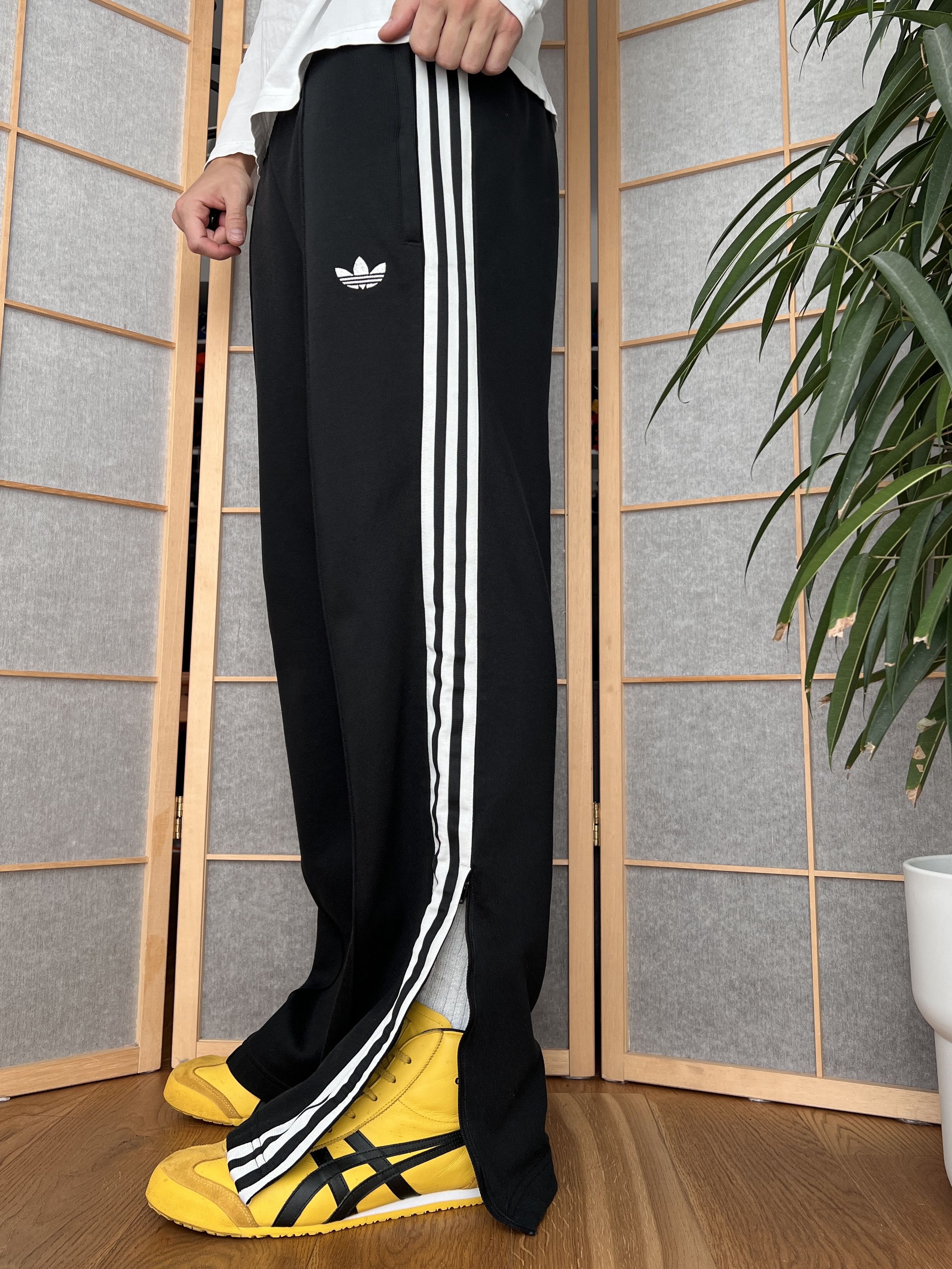 Crazy Adidas originals vintage OG logo track pants baggy y2k