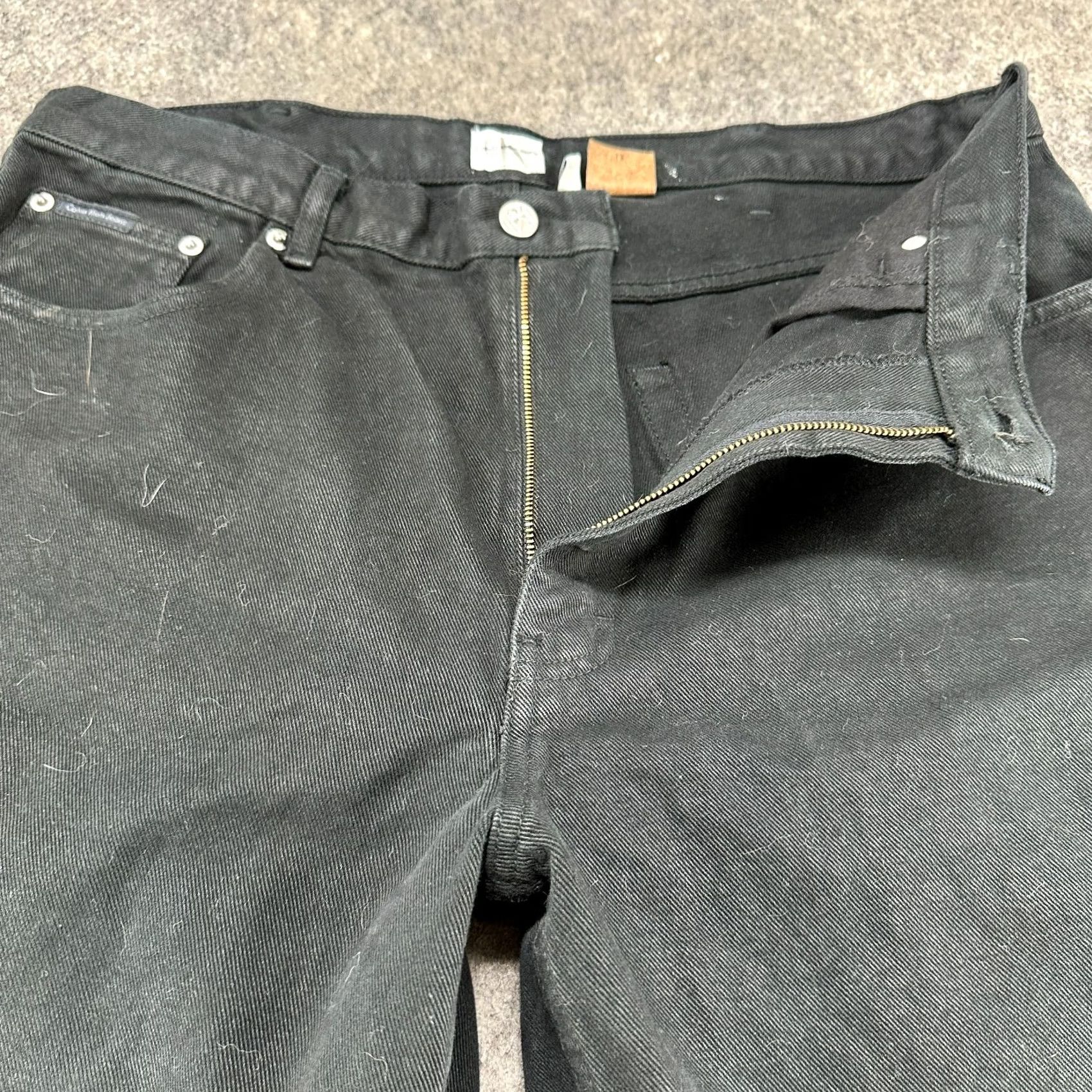 Calvin Klein VINTAGE Calvin Klein Jeans Mens 36x32 Black Relaxed Straight Dark Wash Distressed 5-Pocket Denim Jeans Baggy Y2K Mens Size US 36 / EU 52 - 2 Thumbnail