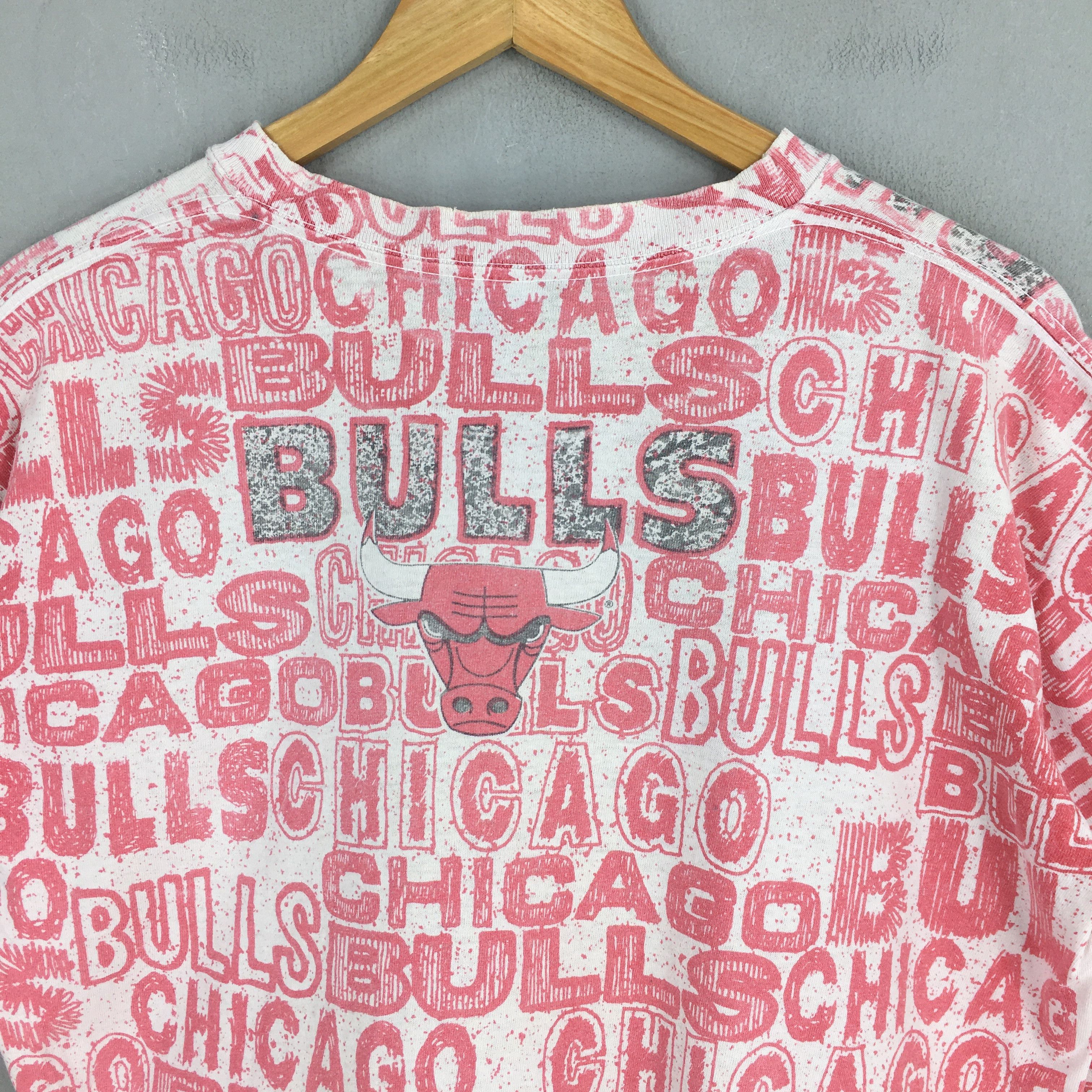 NBA 90s Chicago Bulls Nba World Champions Red T shirt Large Size US L / EU 52-54 / 3 - 7 Thumbnail