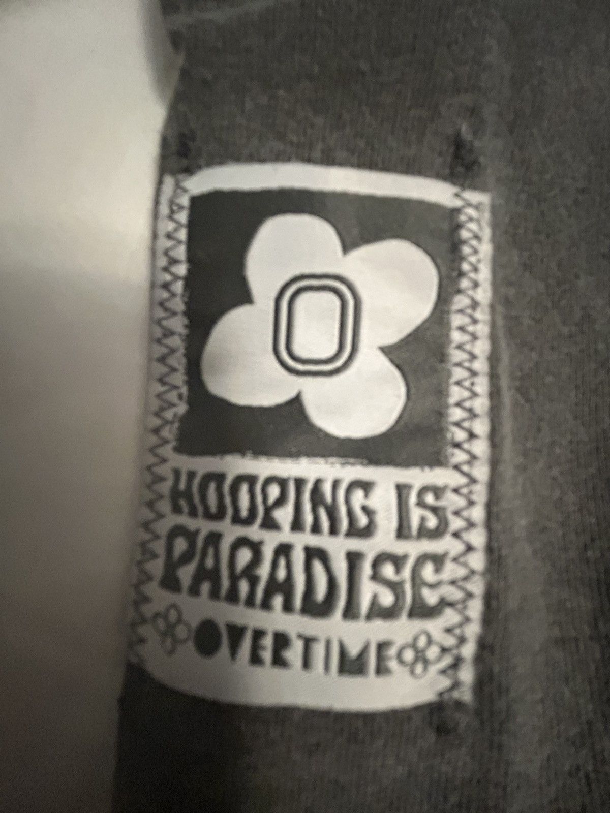 Other Overtime “Hooping is Paradise” tee Size US M / EU 48-50 / 2 - 3 Thumbnail