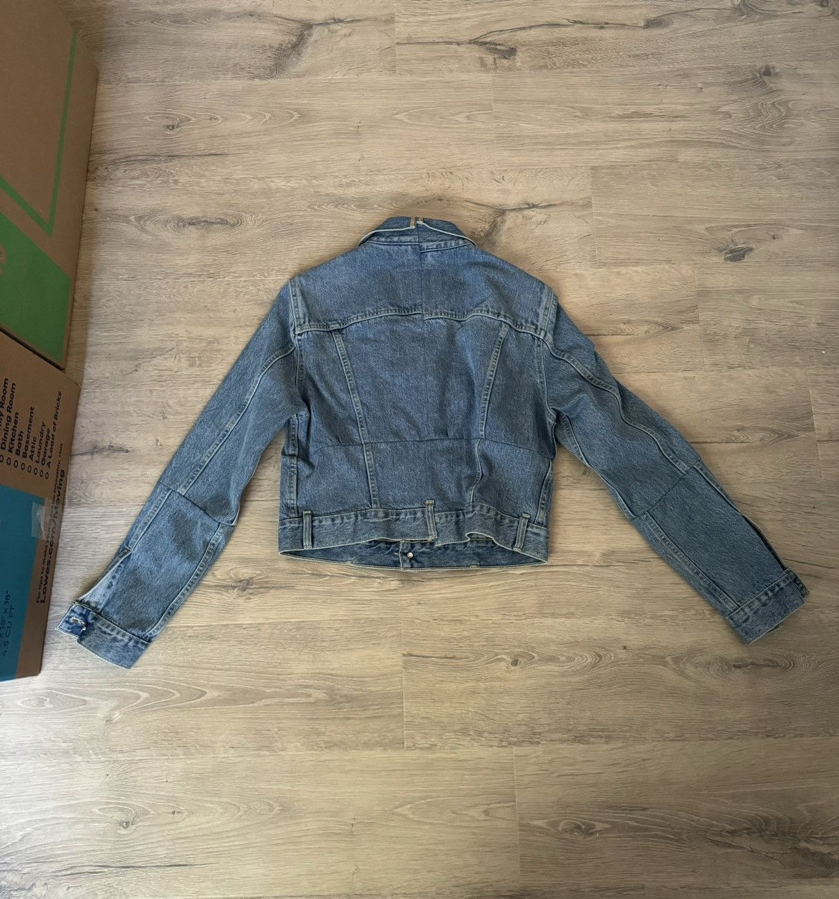 Levi's × Vetements Vetements x Levi's reworked denim jacket