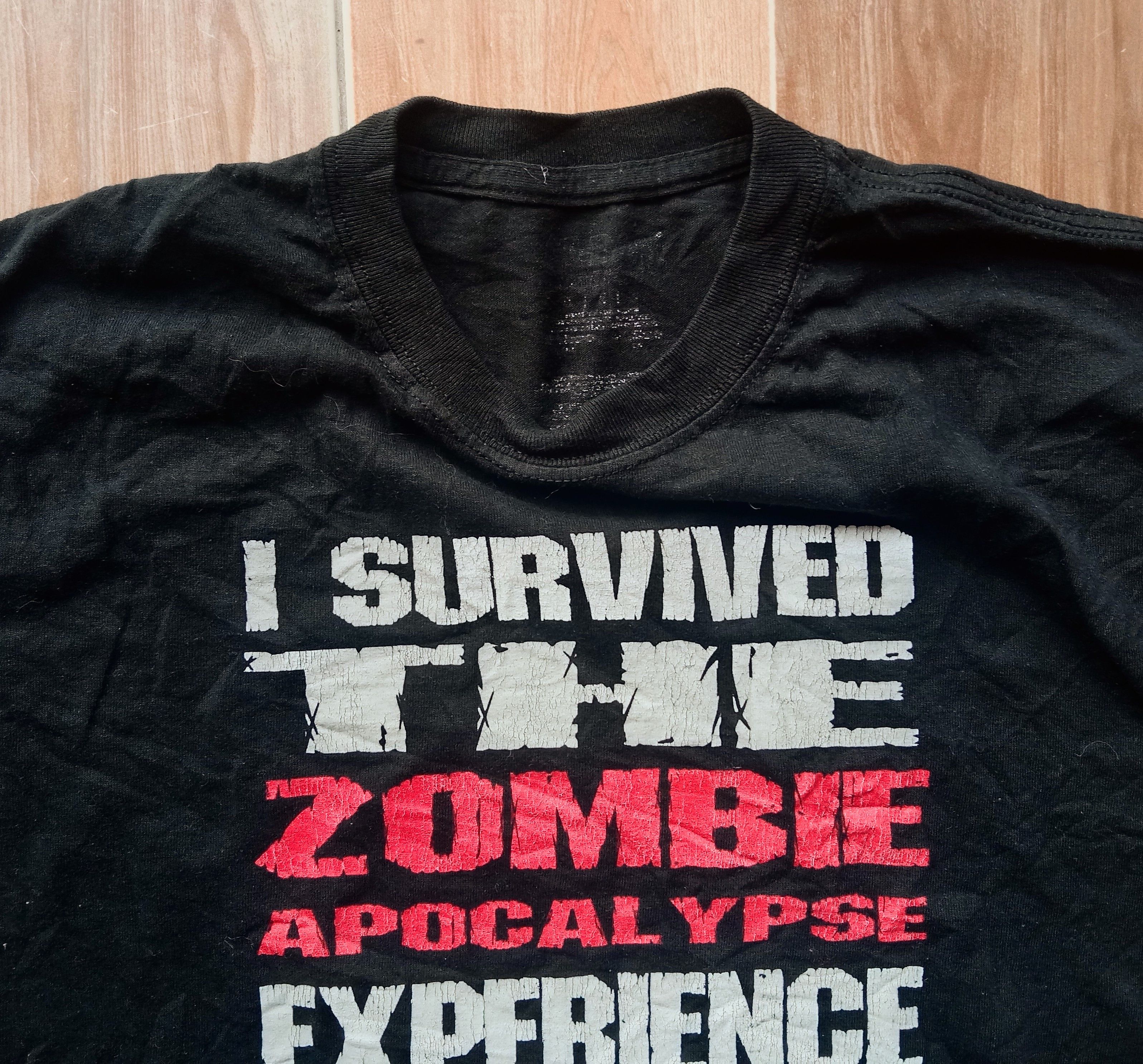 Gildan Zombie Apocalypse Tee Size US M / EU 48-50 / 2 - 2 Thumbnail
