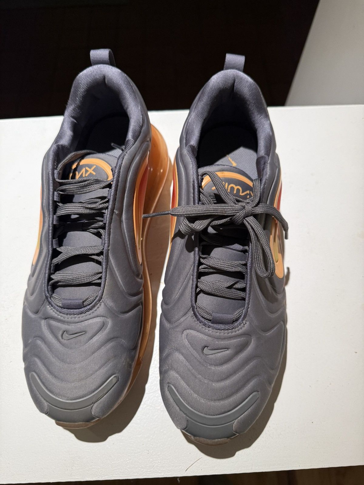 Nike Nike Airmax 720 Fuel Orange Size US 9.5 / EU 42-43 - 4 Thumbnail