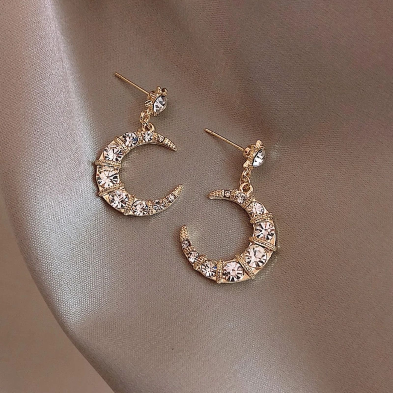 Diamond Earrings x Jewelry Jolene Moon Crystal Dainty Gold Earrings, Women's