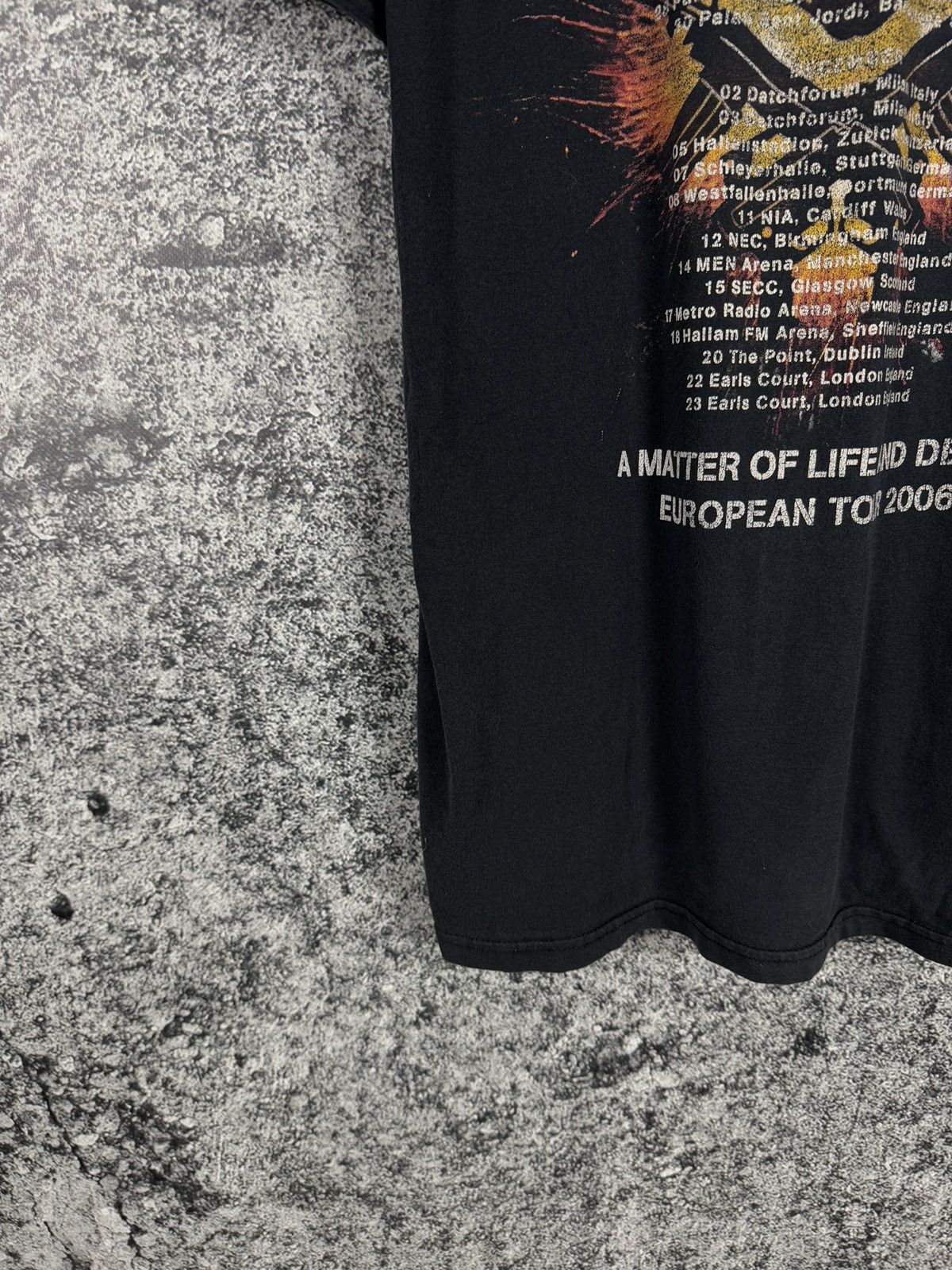 Iron Maiden Iron Maiden Vintage Band Tour Tee A Matter Of Life And Death Size US XL / EU 56 / 4 - 19 Thumbnail