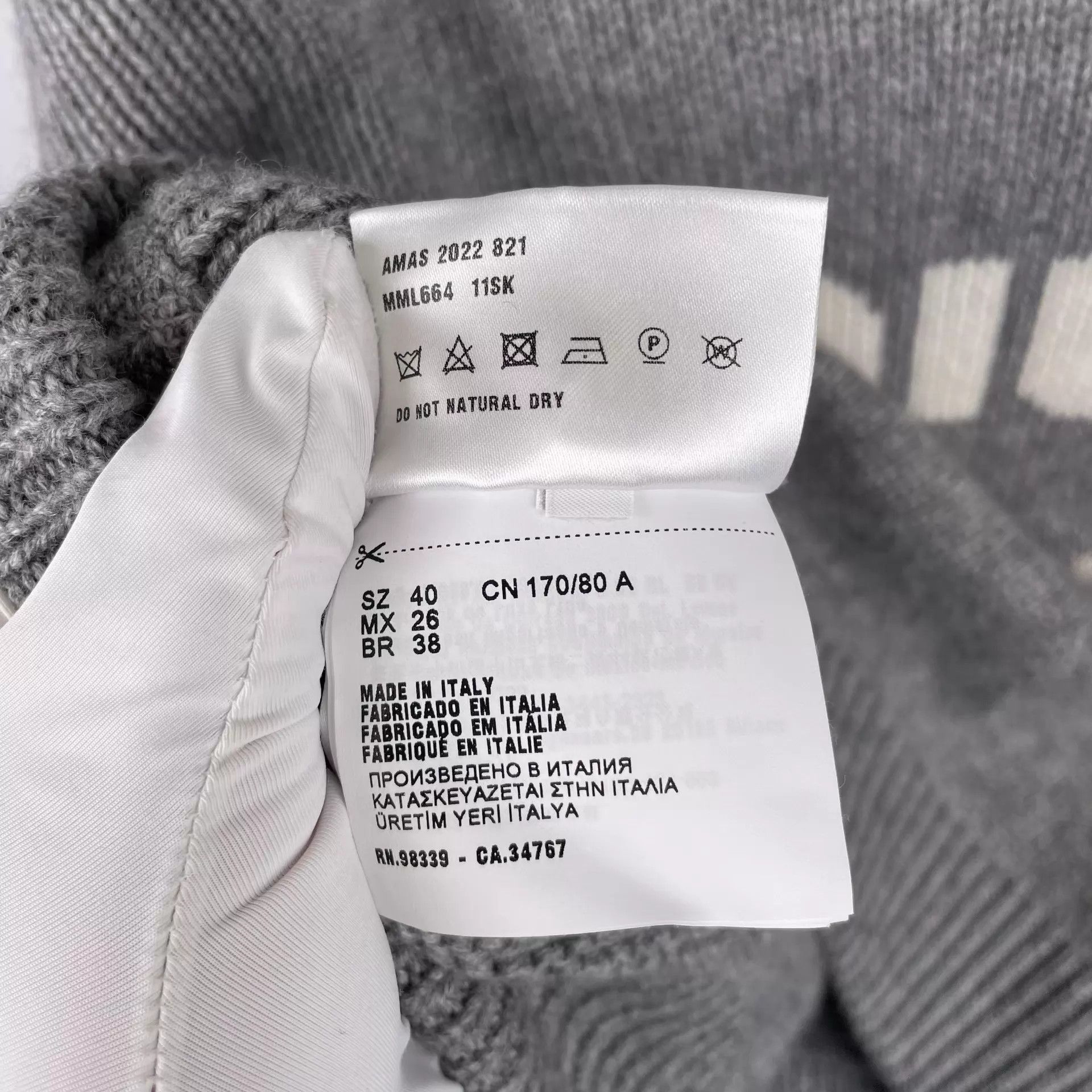 Miu Miu MIU MIU Gray Cashmere Sweater Womens 40 Chest Logo Size S / US 4 / IT 40 - 5 Thumbnail