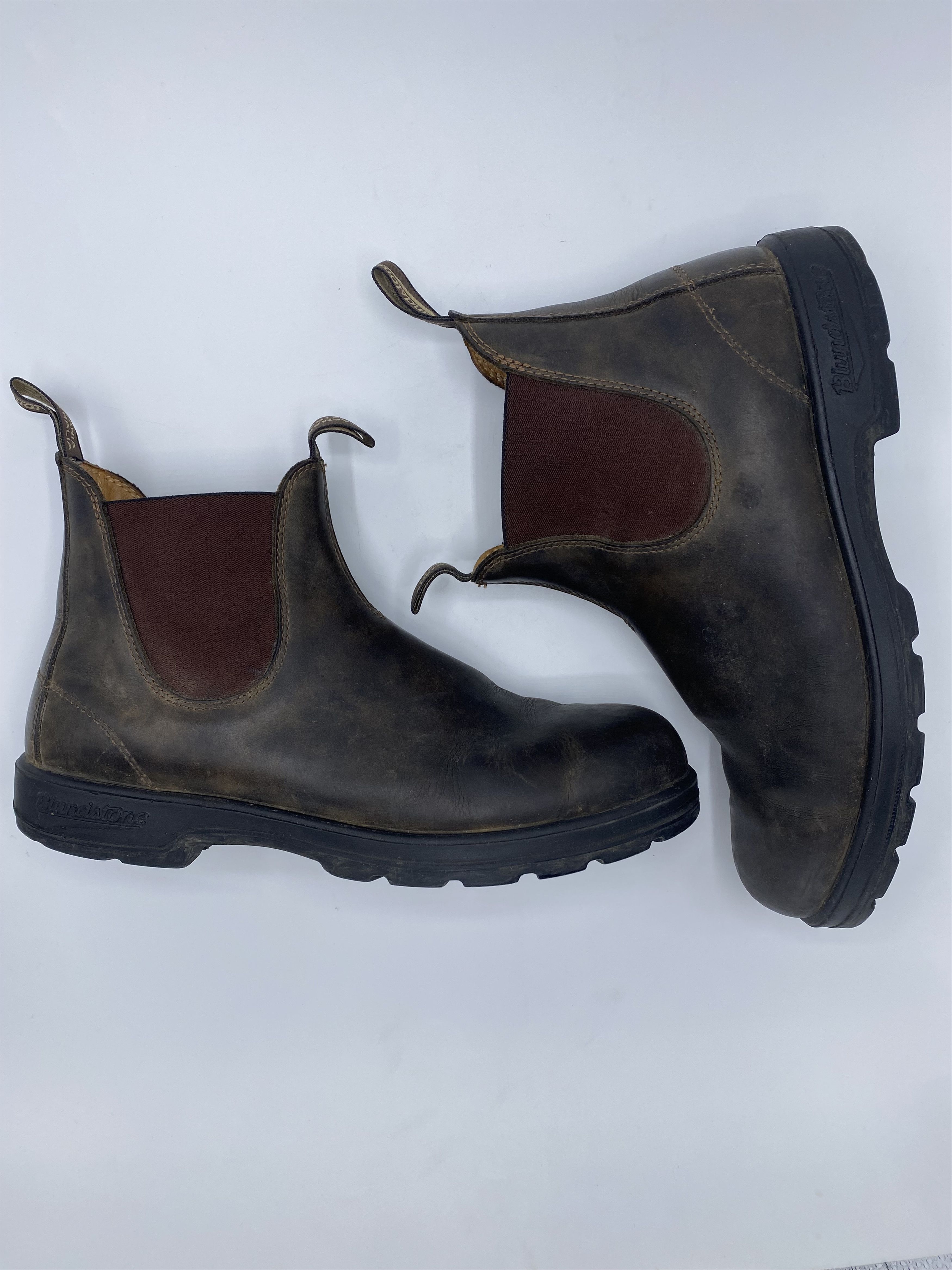 Blundstone Chelsea Style Boot Size US 11 / EU 44 - 2 Thumbnail
