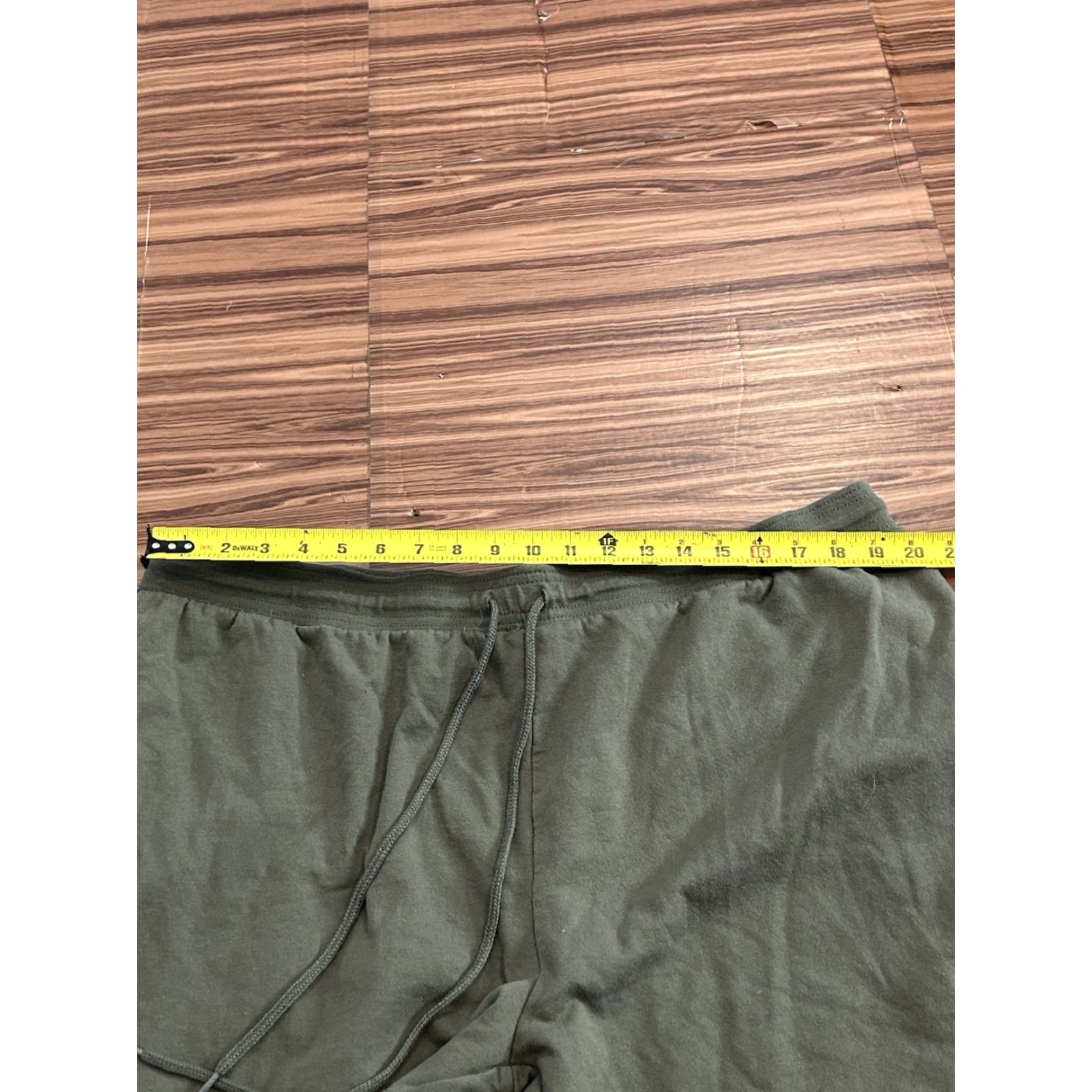 Disney VINTAGE false Size 40" / US 18 - 4 Thumbnail