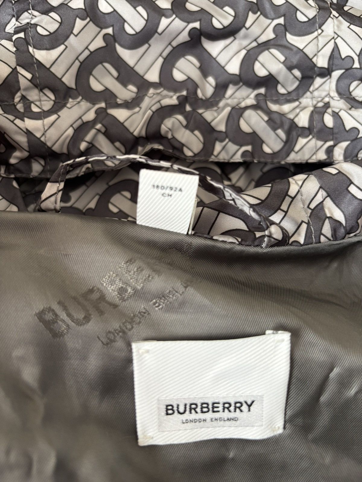 Burberry Burberry TB Windbreaker Size US S / EU 44-46 / 1 - 4 Thumbnail