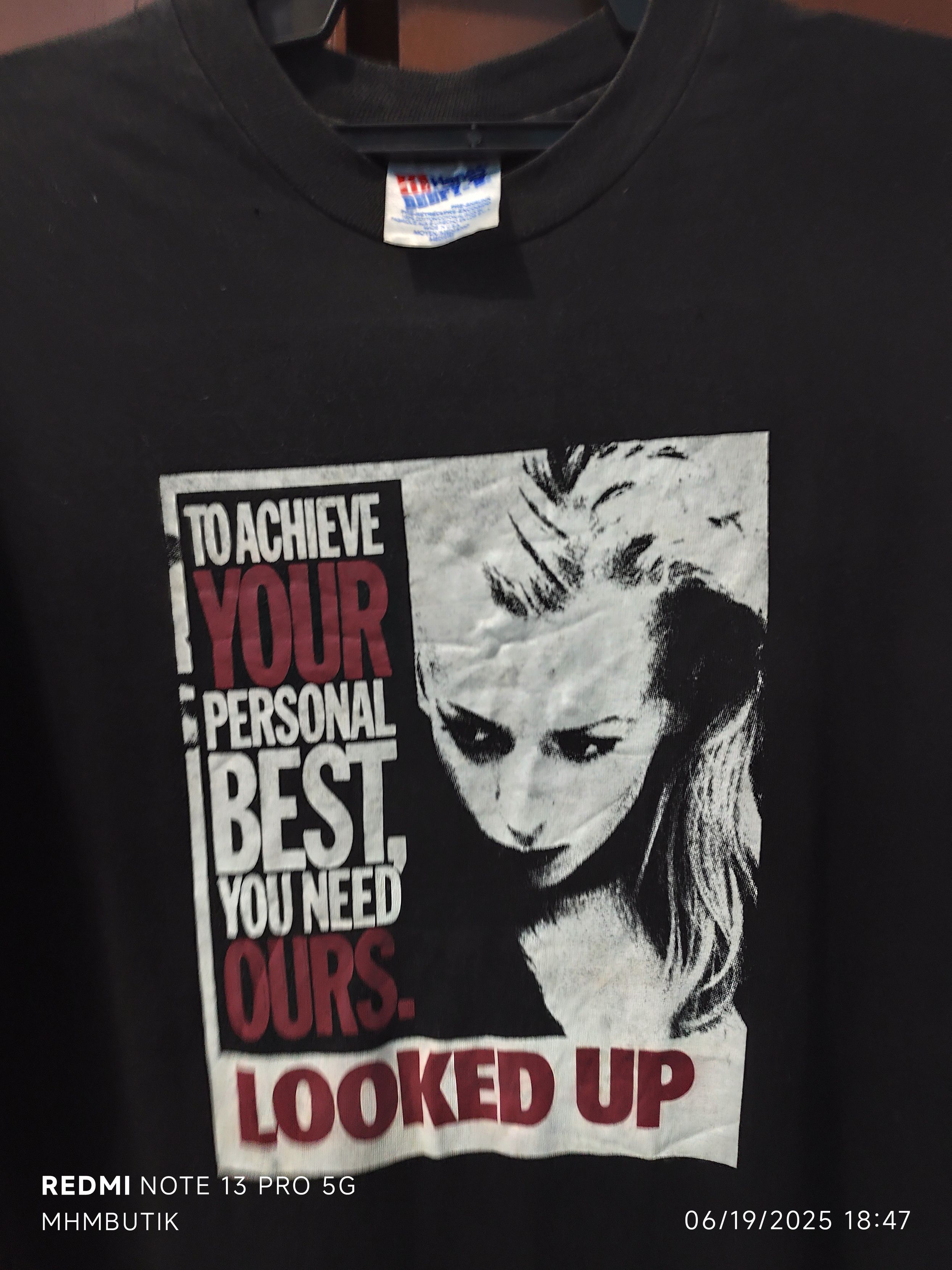 Vintage Vintage Promo Photo Looked Up Tee Shirt Size US M / EU 48-50 / 2 - 1 Thumbnail