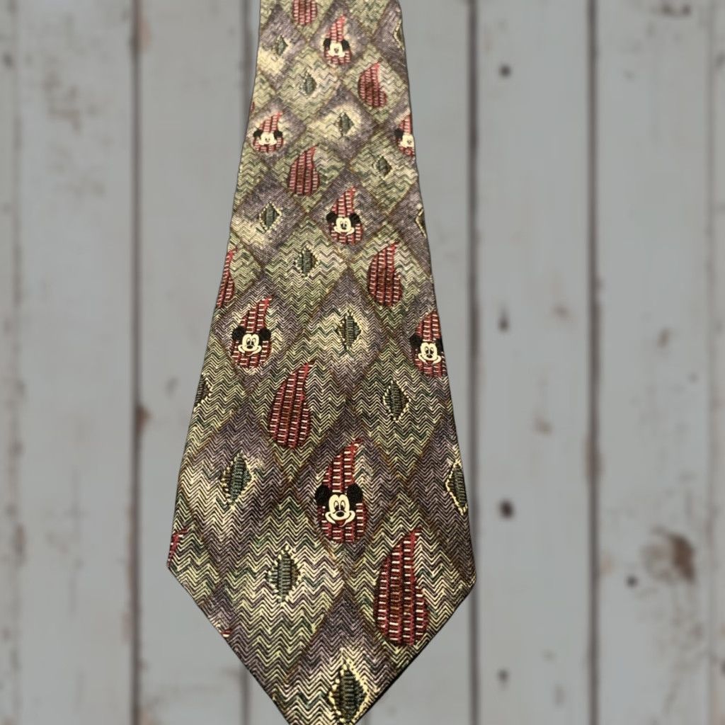 CO VINTAGE Mickey & Co Silk Tie Unisex One Size Disney Winnie the Pooh 90s Old Money Sweden Size ONE SIZE - 1 Thumbnail