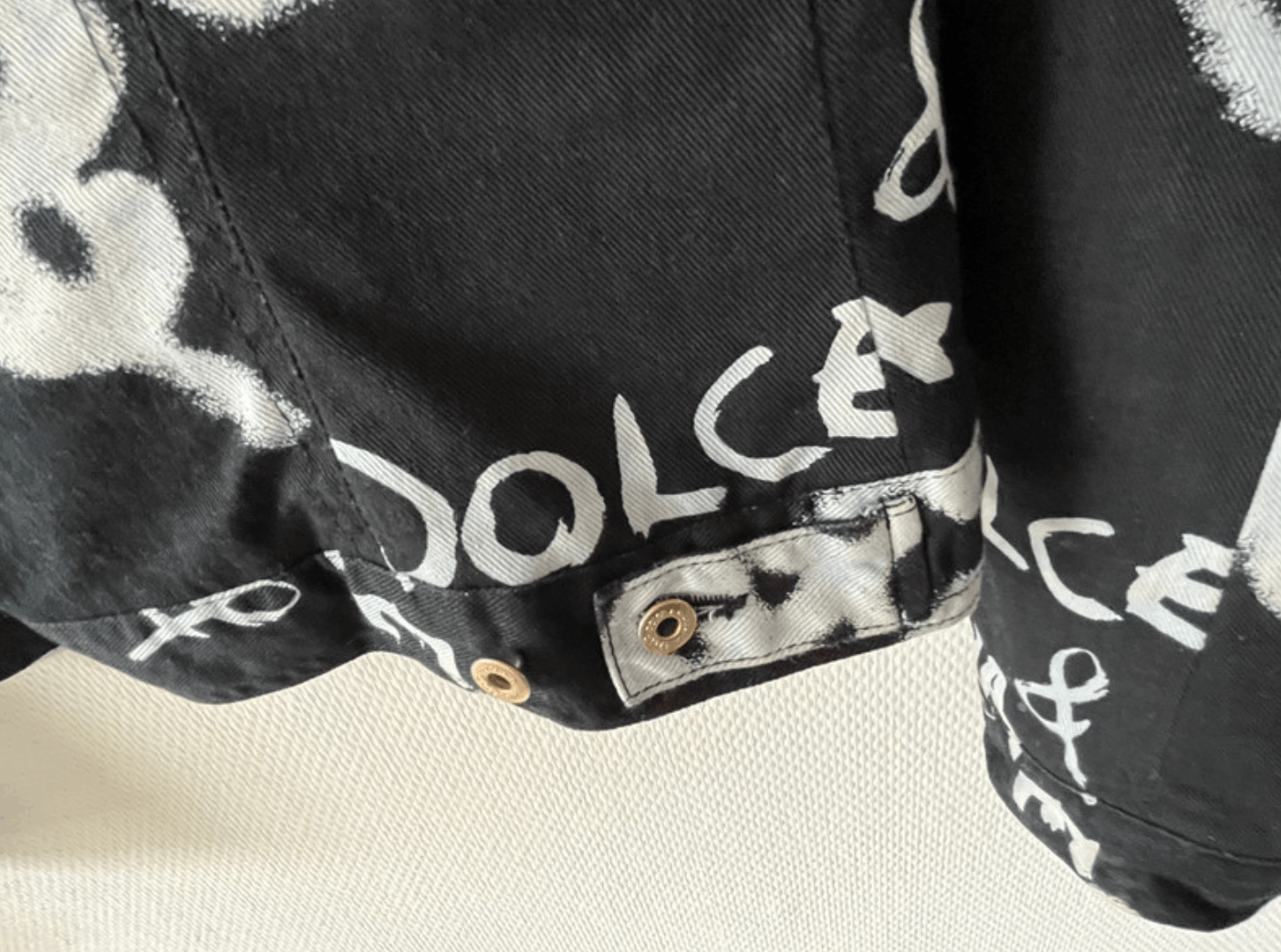Dolce & Gabbana × Vintage Dolce Gabbana Jacket Denim Graffiti Jeans Vintage women Size L / US 10 / IT 46 - 8 Thumbnail