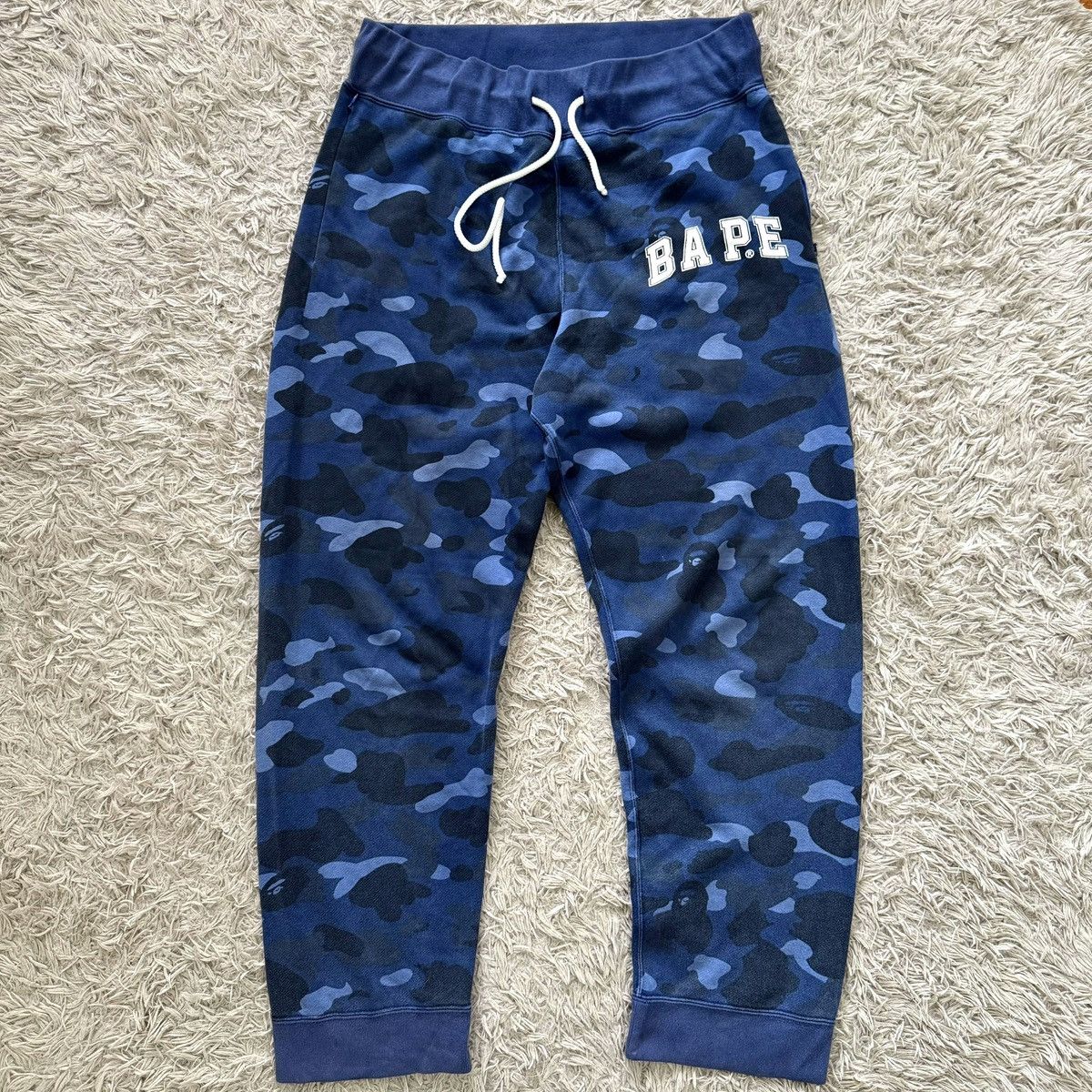 Bape RARE BAPE SPELL OUT BLUE CAMO JOGGERS Size US 32 / EU 48 - 1 Thumbnail
