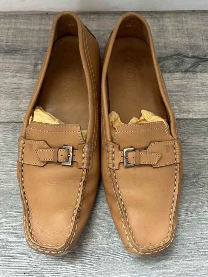 Tod's Authentic TOD’s Slipped-On Leather Loafers Size US 9 / IT 39 - 2 Thumbnail