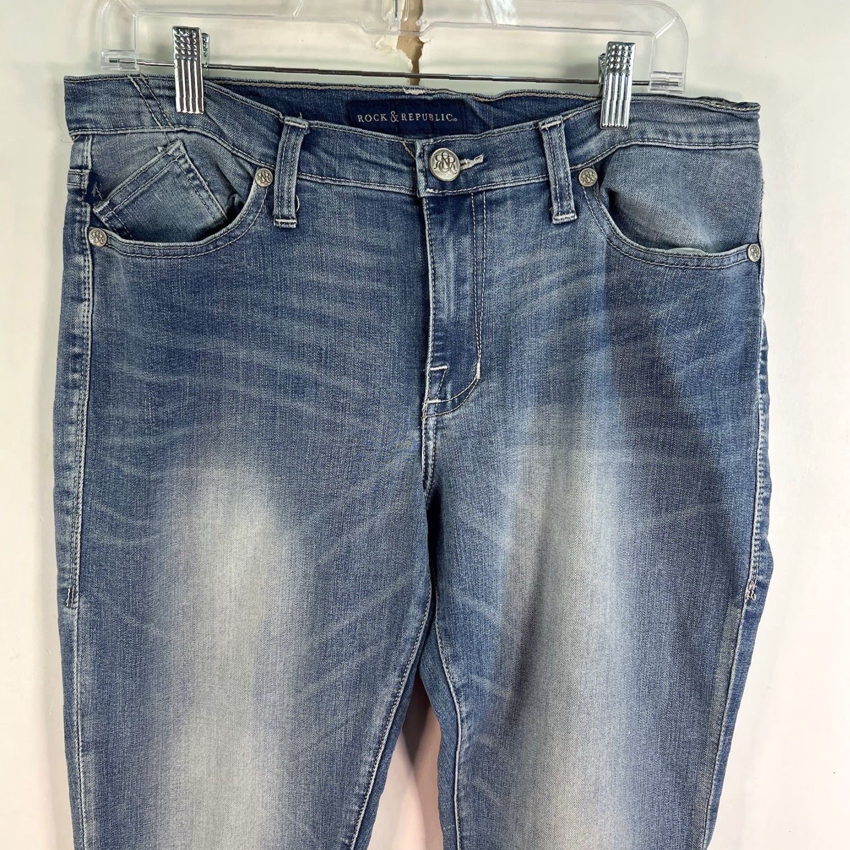 Vintage Rock & Republic Denim Jeans Women’s 14 Skinny Mid 35x31 Blue, 5-Pocket, Zipper Closure, Cotton Blend, Embroidered Accents, Size 14 Womens Blue Jeans Size 36" / US 14 / IT 50 - 3 Thumbnail