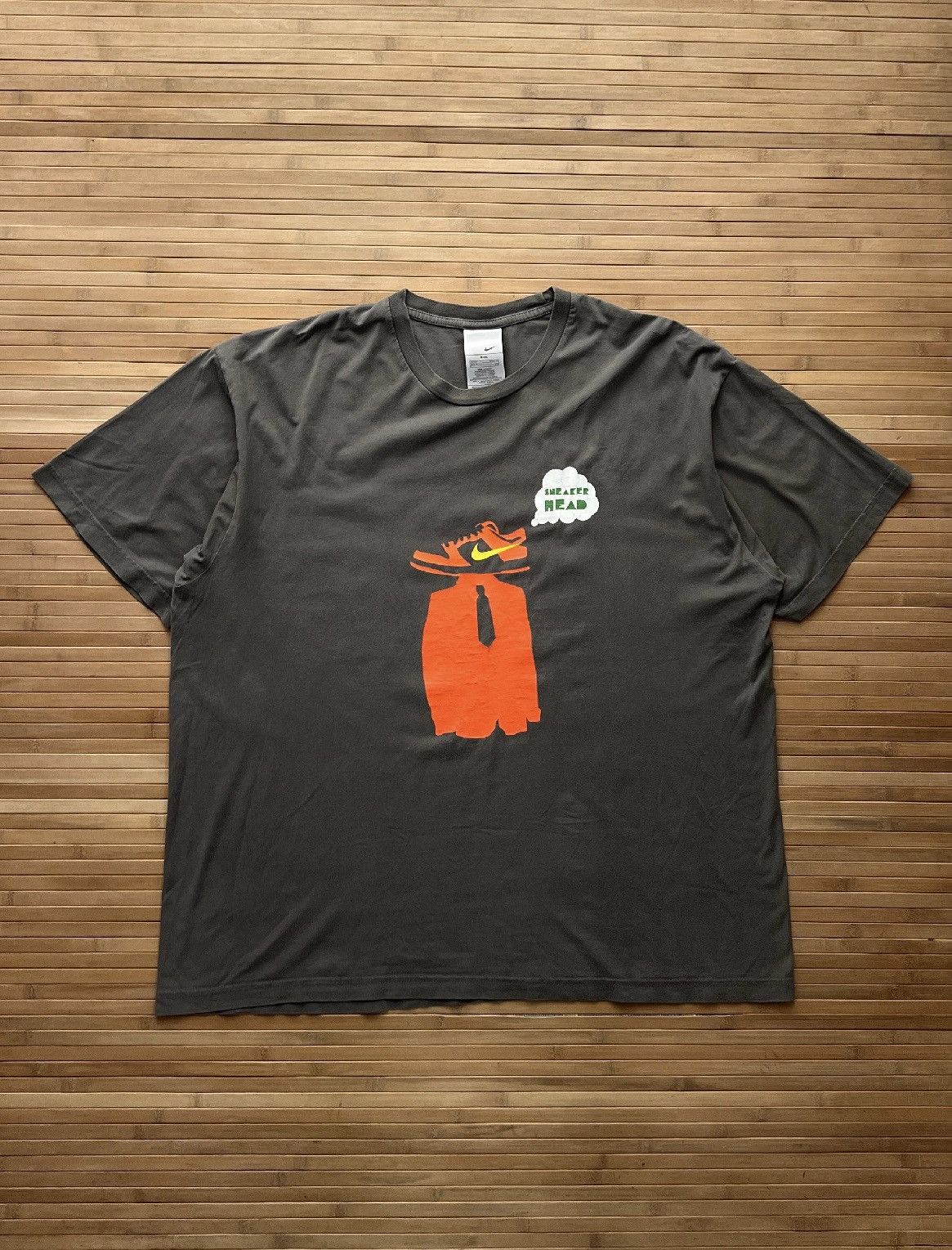 Nike 2000s Nike sneaker Head Tee Size US XXL / EU 58 / 5 - 1 Thumbnail