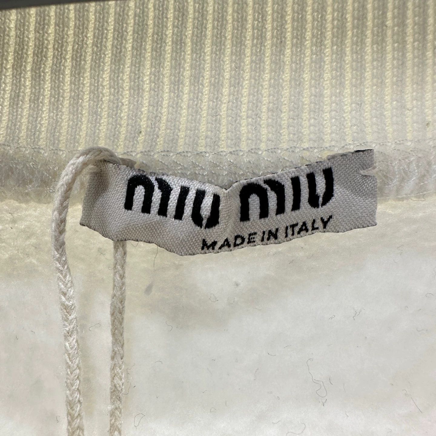 Miu Miu Miu Miu mar221 crystal logo long-sleeve xs sweatshirt Size XS / US 0-2 / IT 36-38 - 3 Thumbnail