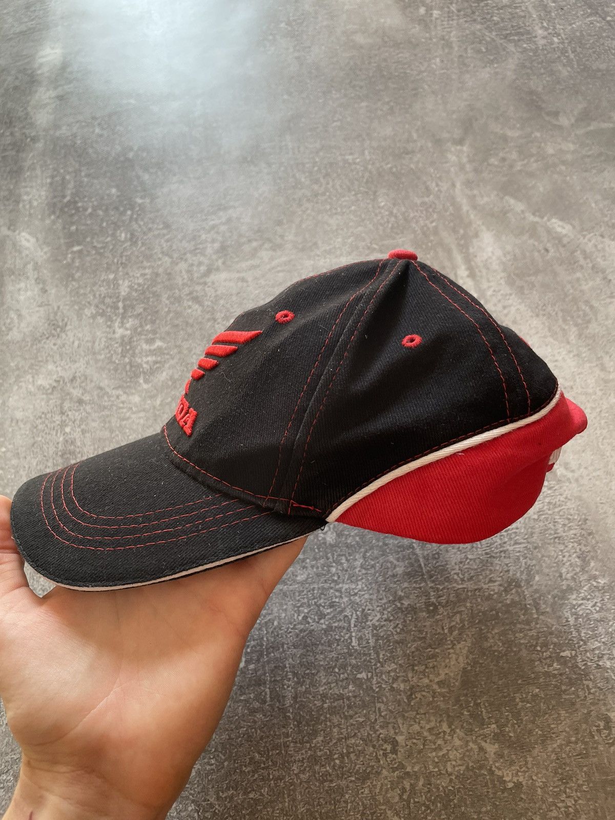 Ferrari × Honda Vintage Honda Racing Cap Size ONE SIZE - 4 Thumbnail