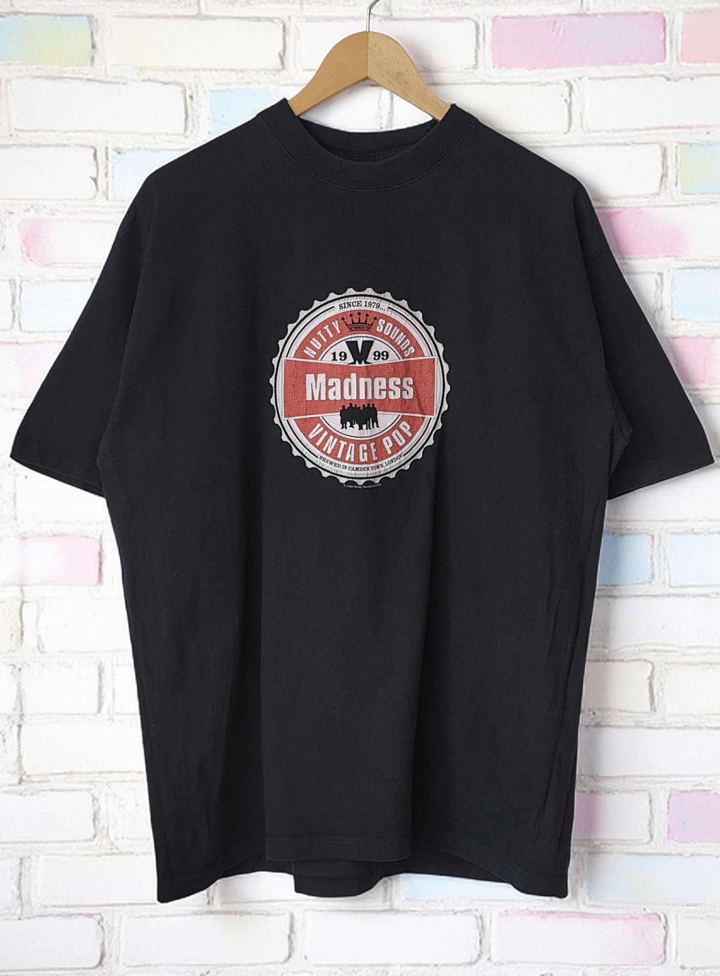 Band Tees Madness Vintage 1999 VTG The Maddest Show on Earth Tshirt Size US XL / EU 56 / 4 - 1 Thumbnail